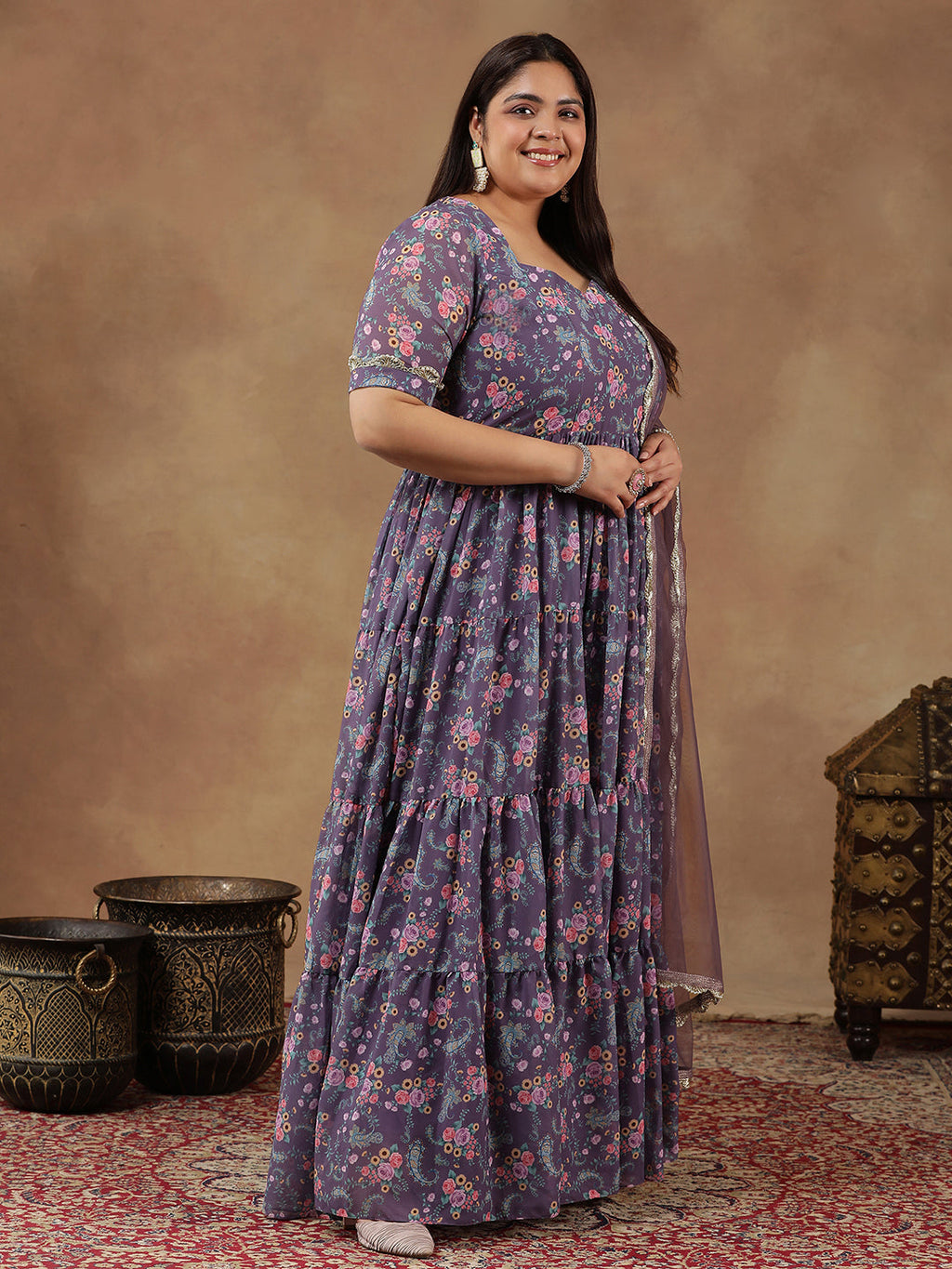 Plus Size Floral Printed Sweetheart Neck Tiered Anarkali Kurta With Dupatta - ID