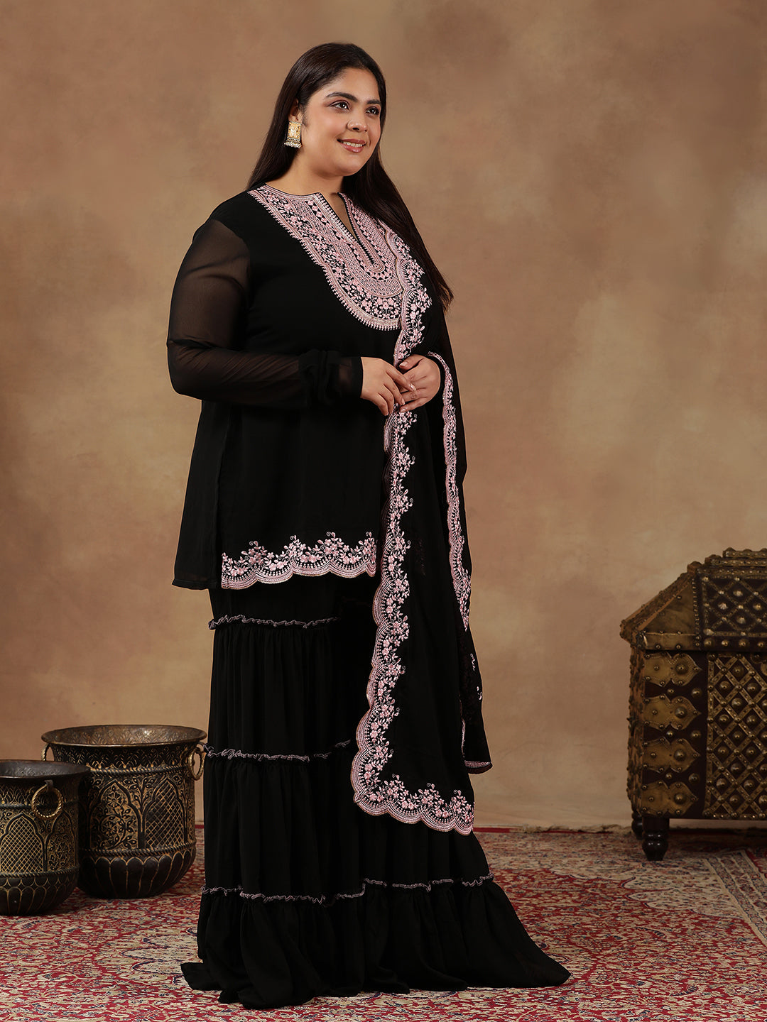 Plus Size Floral Embroidered Thread Work Kurta With Sharara & Dupatta - ID