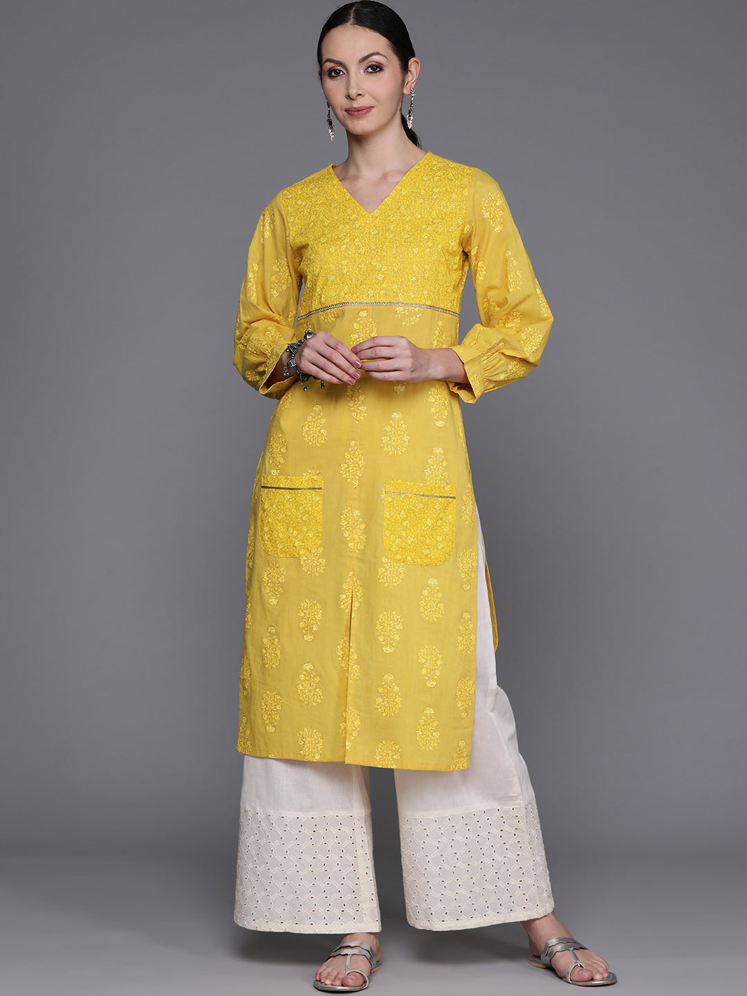 Ahalyaa Ethnic Motifs Printed Puff Sleeves Gotta Patti Kurta