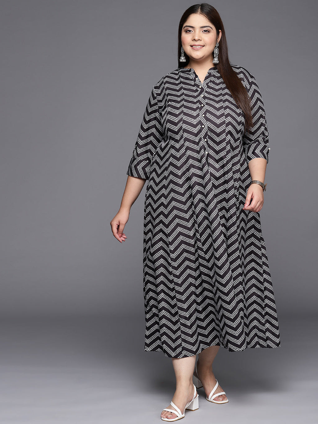 Black & White Plus Size Chevron Print Midi Ethnic Dress-AH