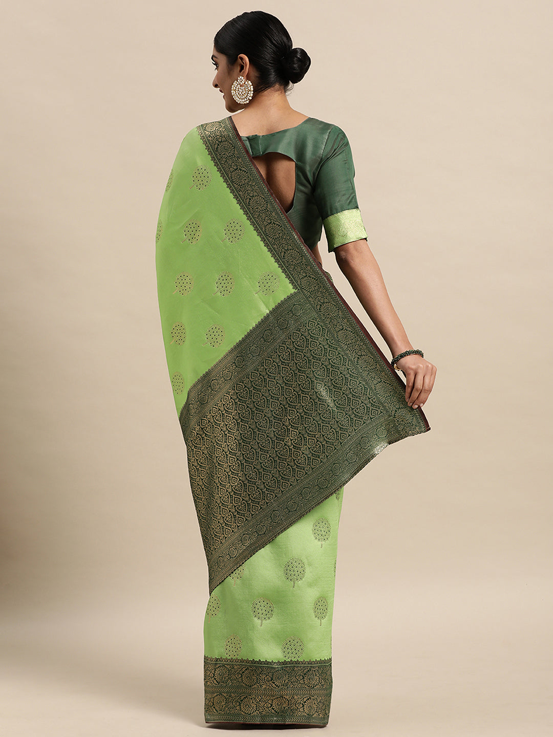 Silk Blend Green WovenDesign DesignerSaree With Blouse Piece