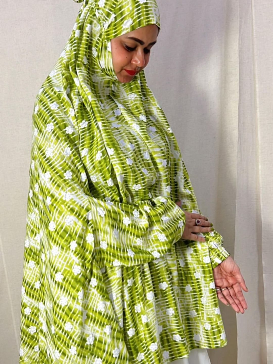 Green Embroidered Print Namaz Dupatta