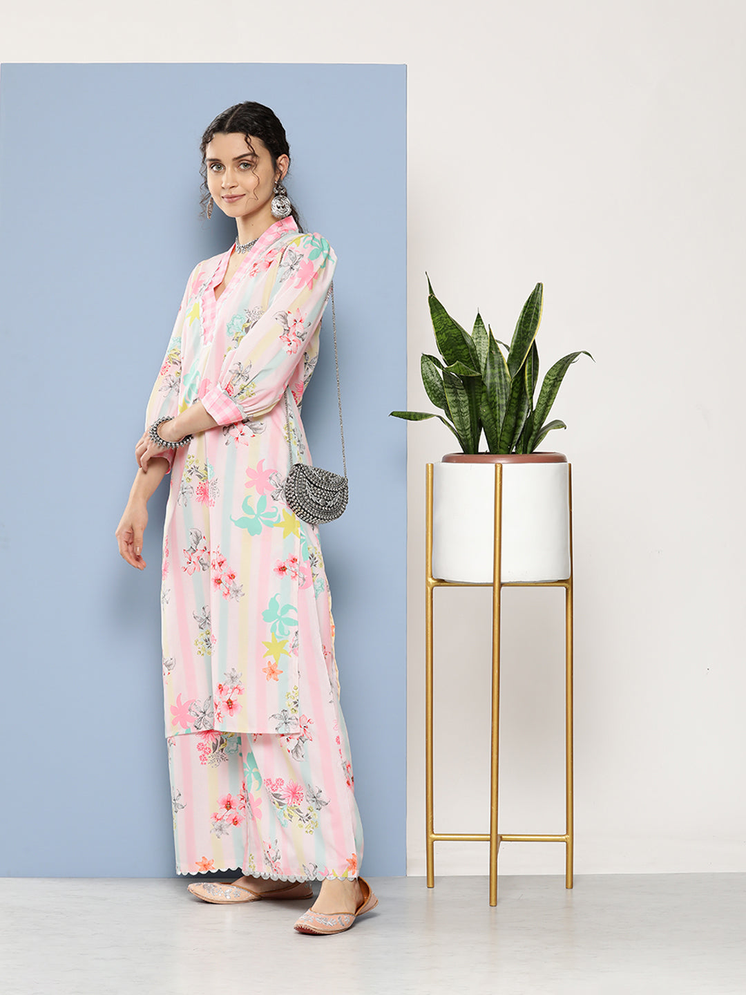 Pink Floral Printed Gotta Patti Kurta with Palazzos