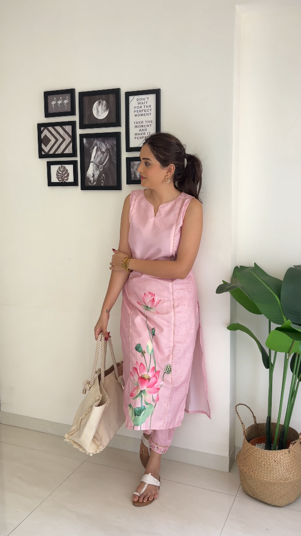 Pink Floral Printed Panelled Gotta Patti Pure Cotton Kurta with Trousers-AH