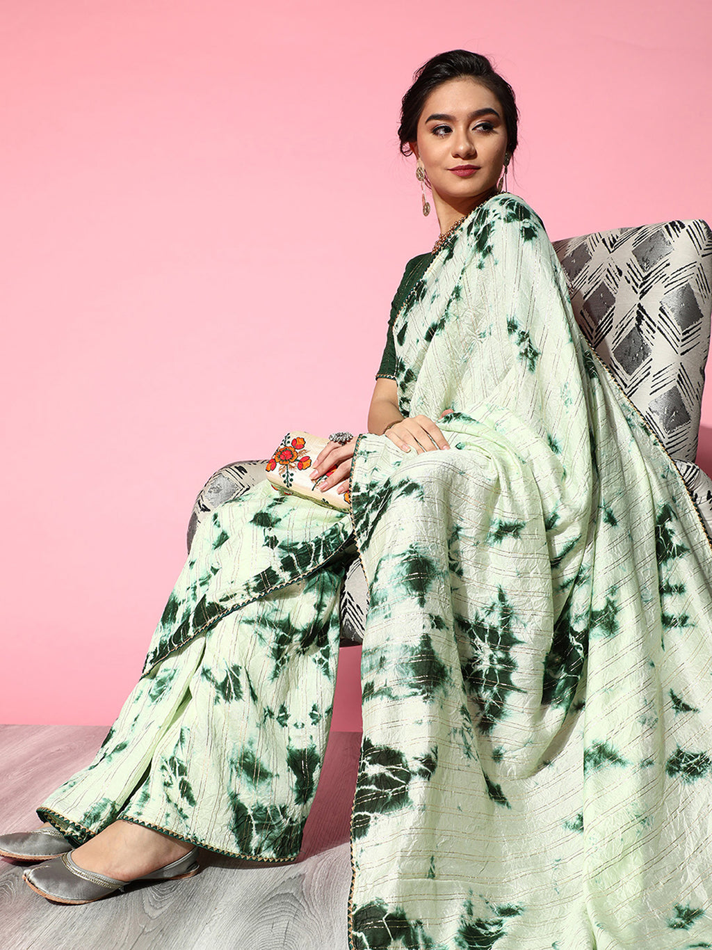 Silk Blend Green Printed DesignerSaree With Blouse Piece