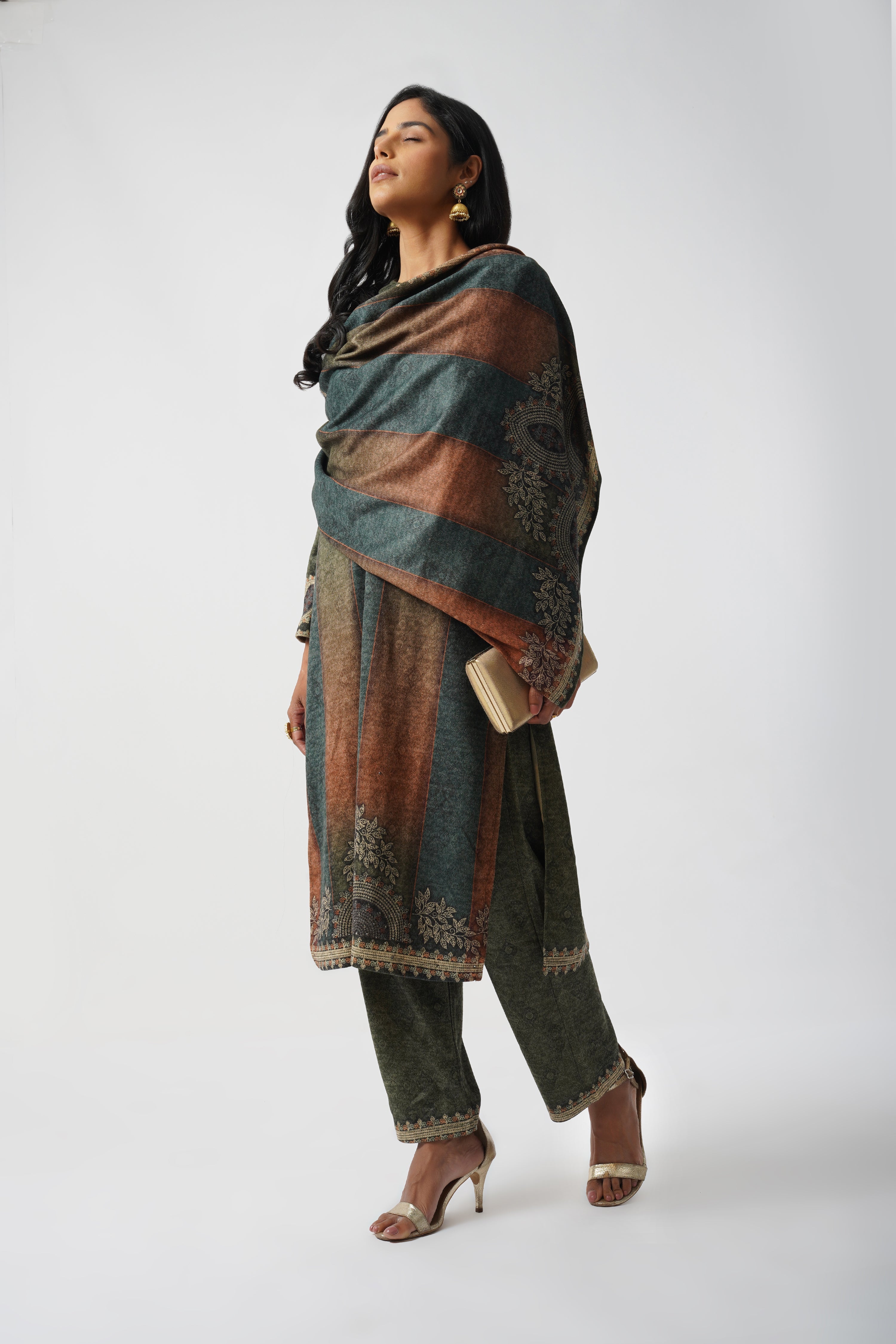 Green Woolen Handcrafted Printed Kurta Set