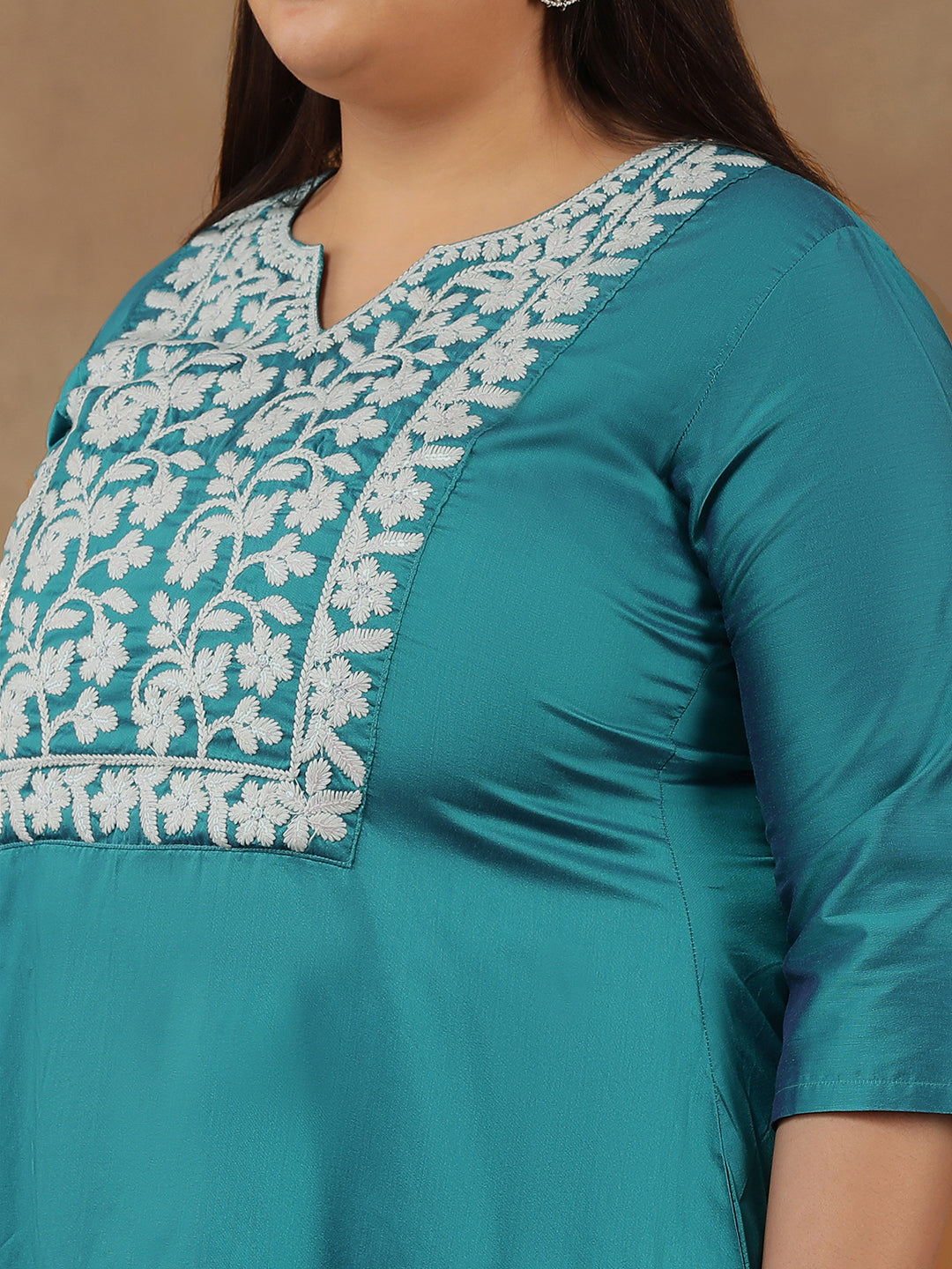 Plus Size  Floral Yoke Design Thread Work Straight Kurta With Trouser & Dupatta - ID