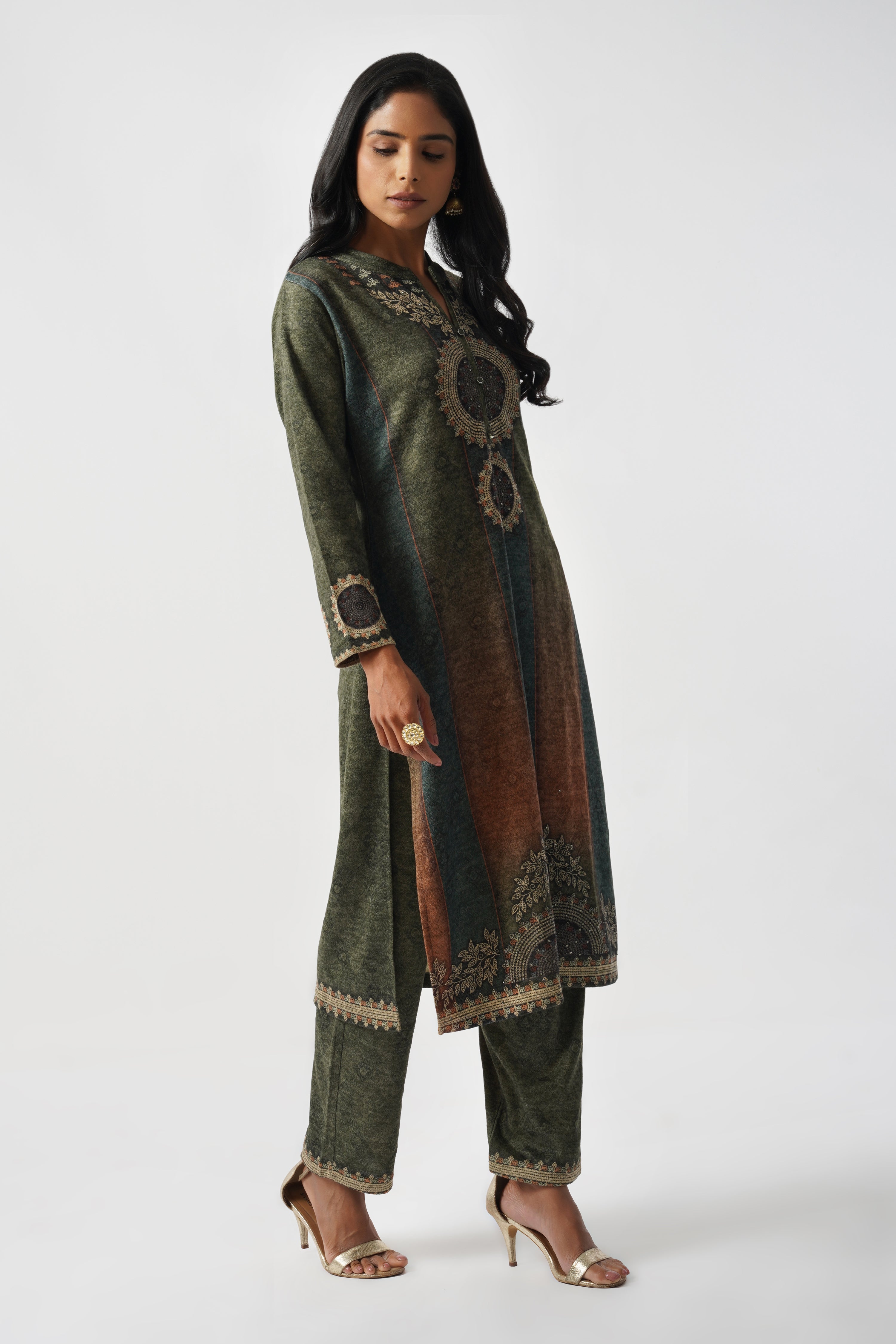 Green Woolen Handcrafted Printed Kurta Set