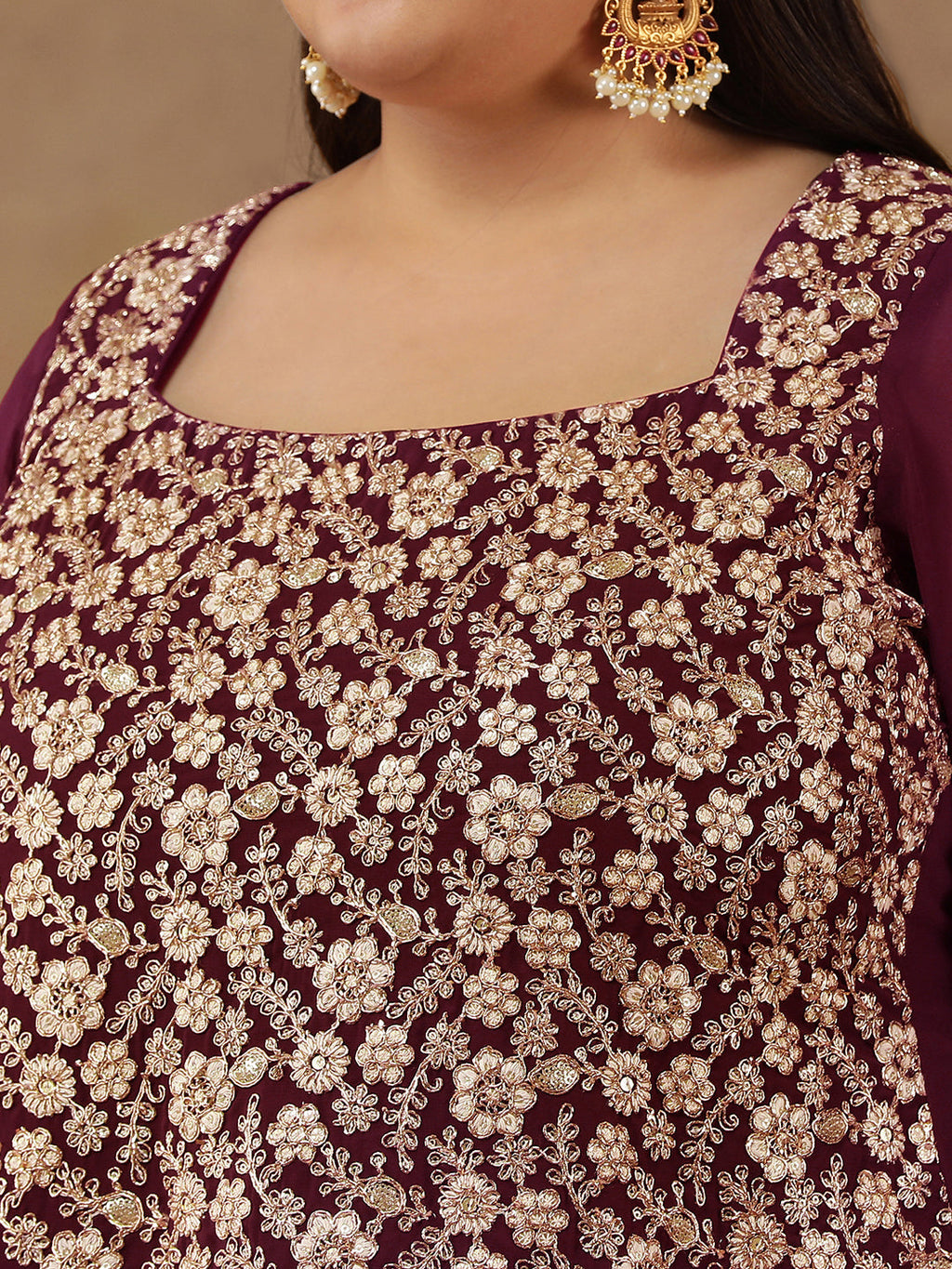 Floral Embroidered Regular Sequinned Straight Kurti with Sharara & Dupatta - ID