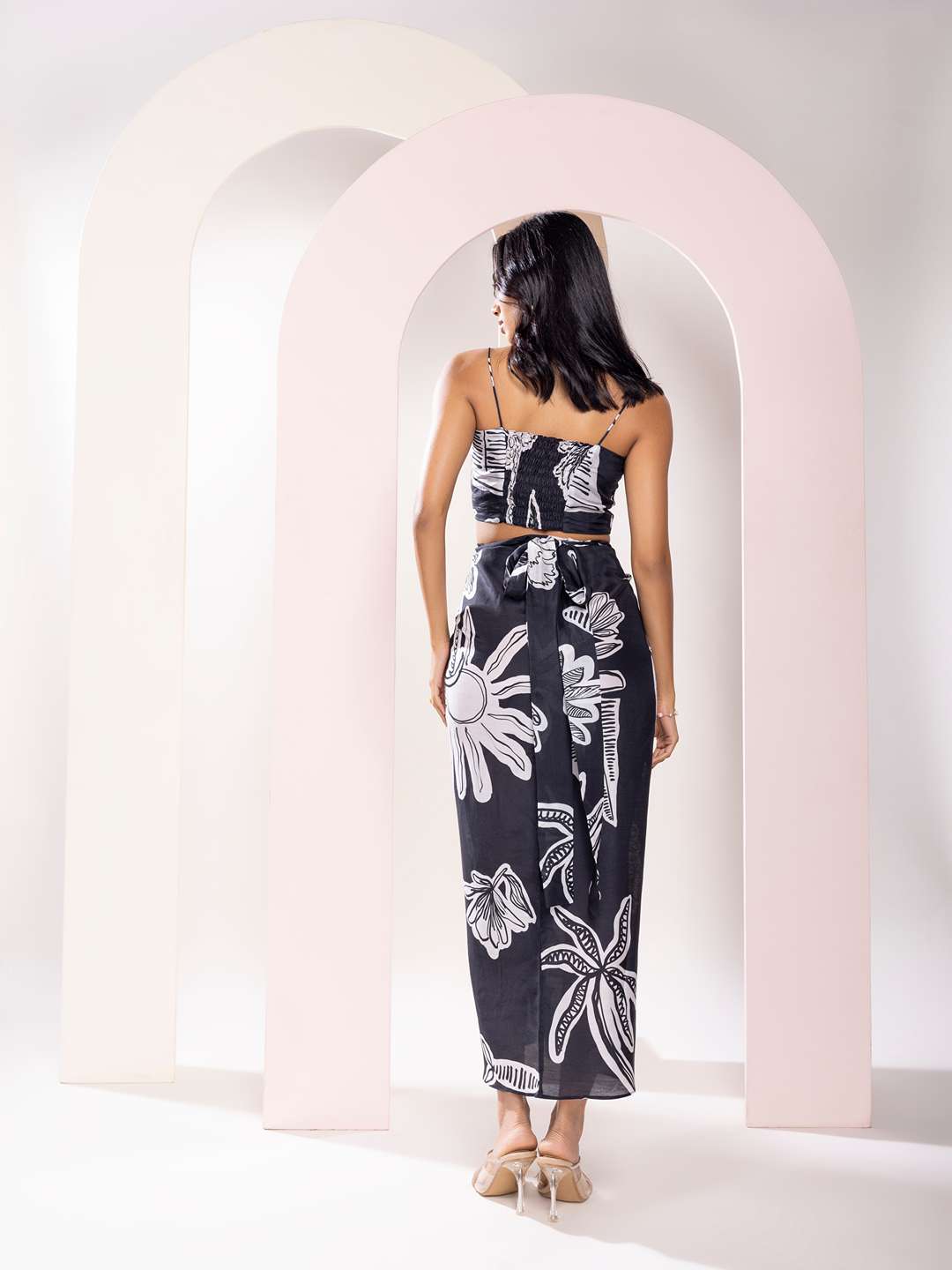 Chalk Printed Bustier & Skirt Co-ord Set (Set of 2)