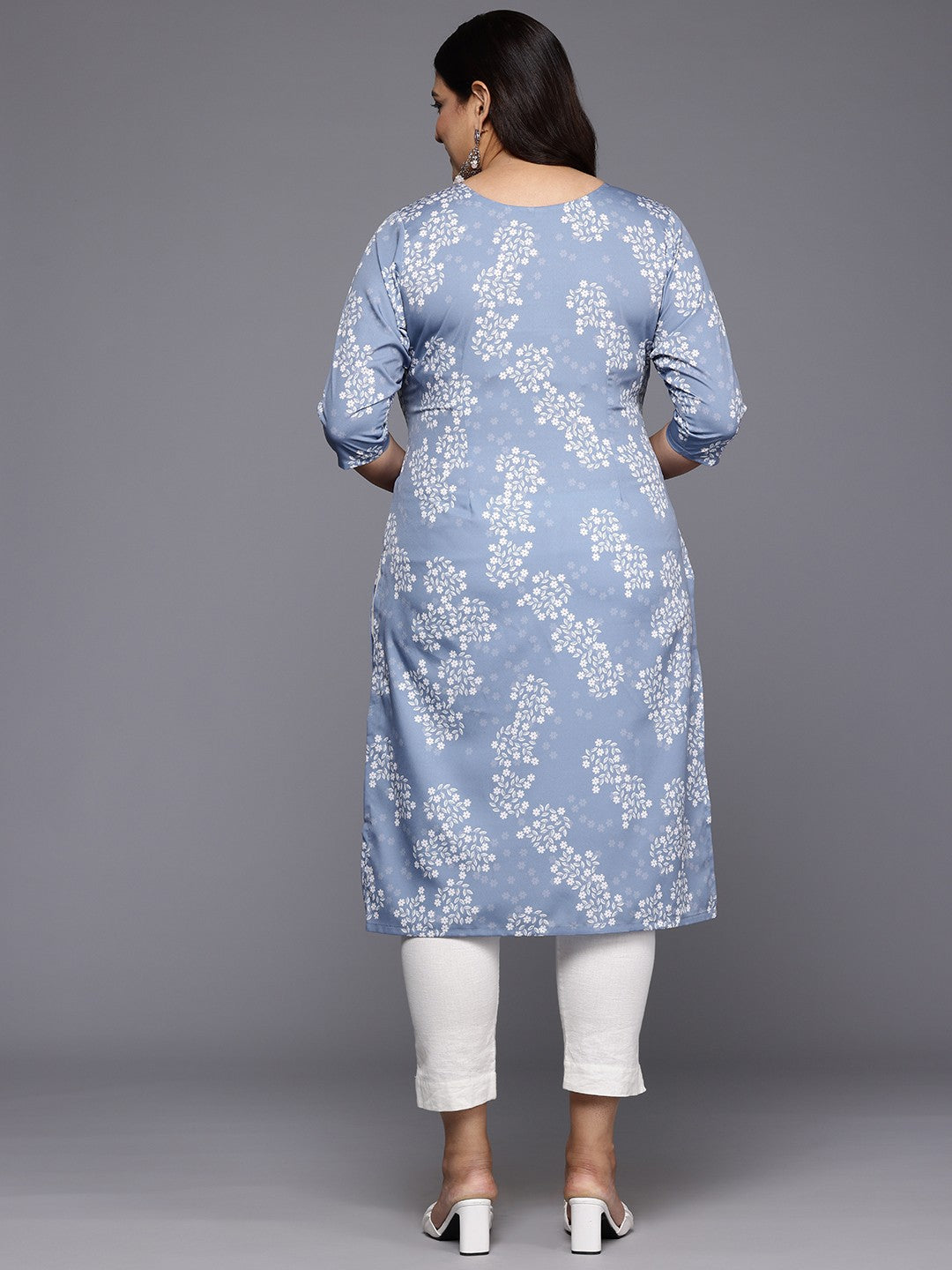 Plus Size Floral Printed Sequinned Crepe Kurta