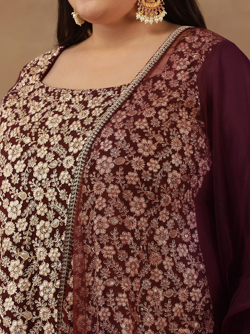 Floral Embroidered Regular Sequinned Straight Kurti with Sharara & Dupatta - ID