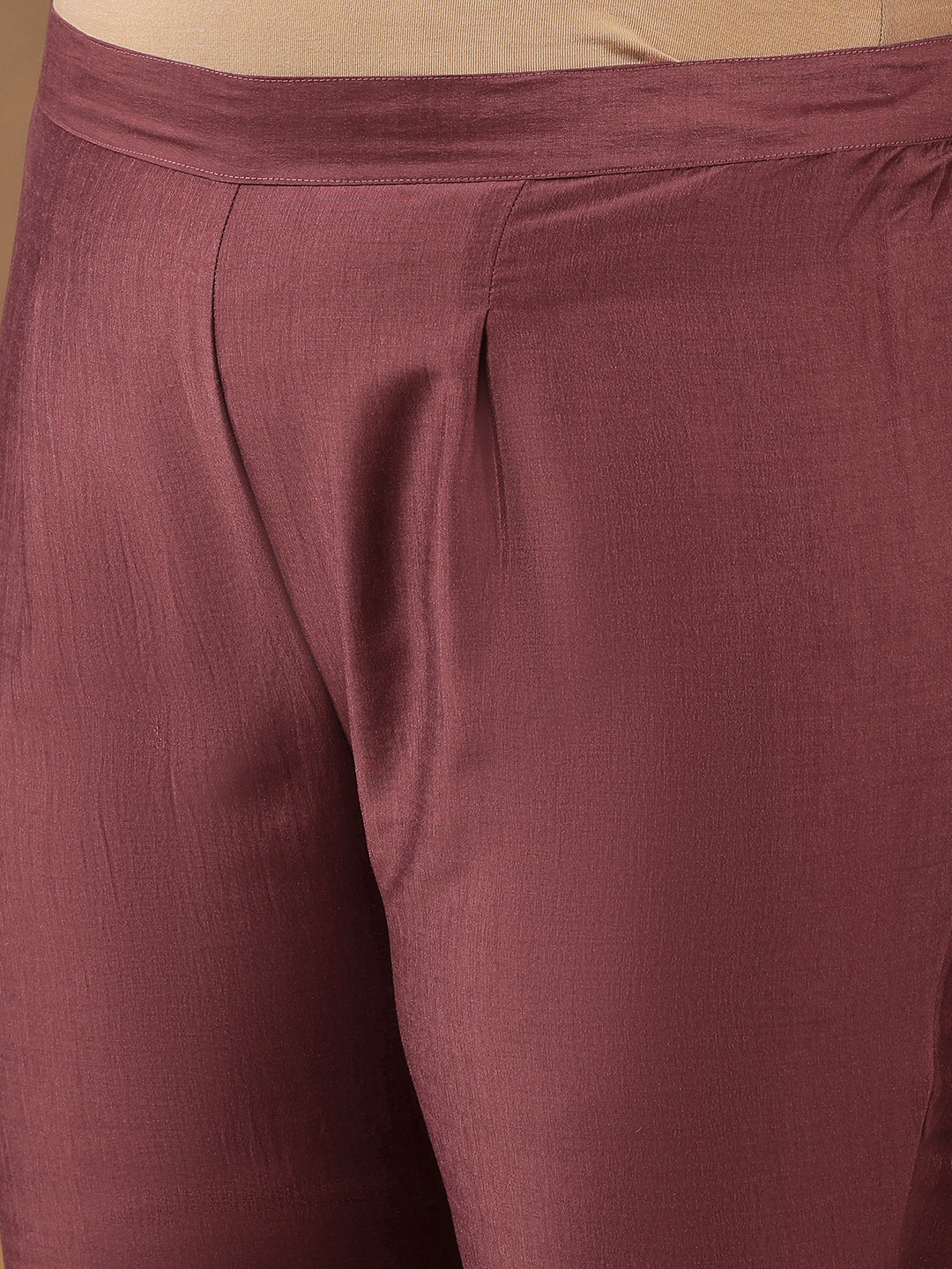 Plus Size Embroidered Thread Work Straight Kurta With Trousers & Dupatta - ID