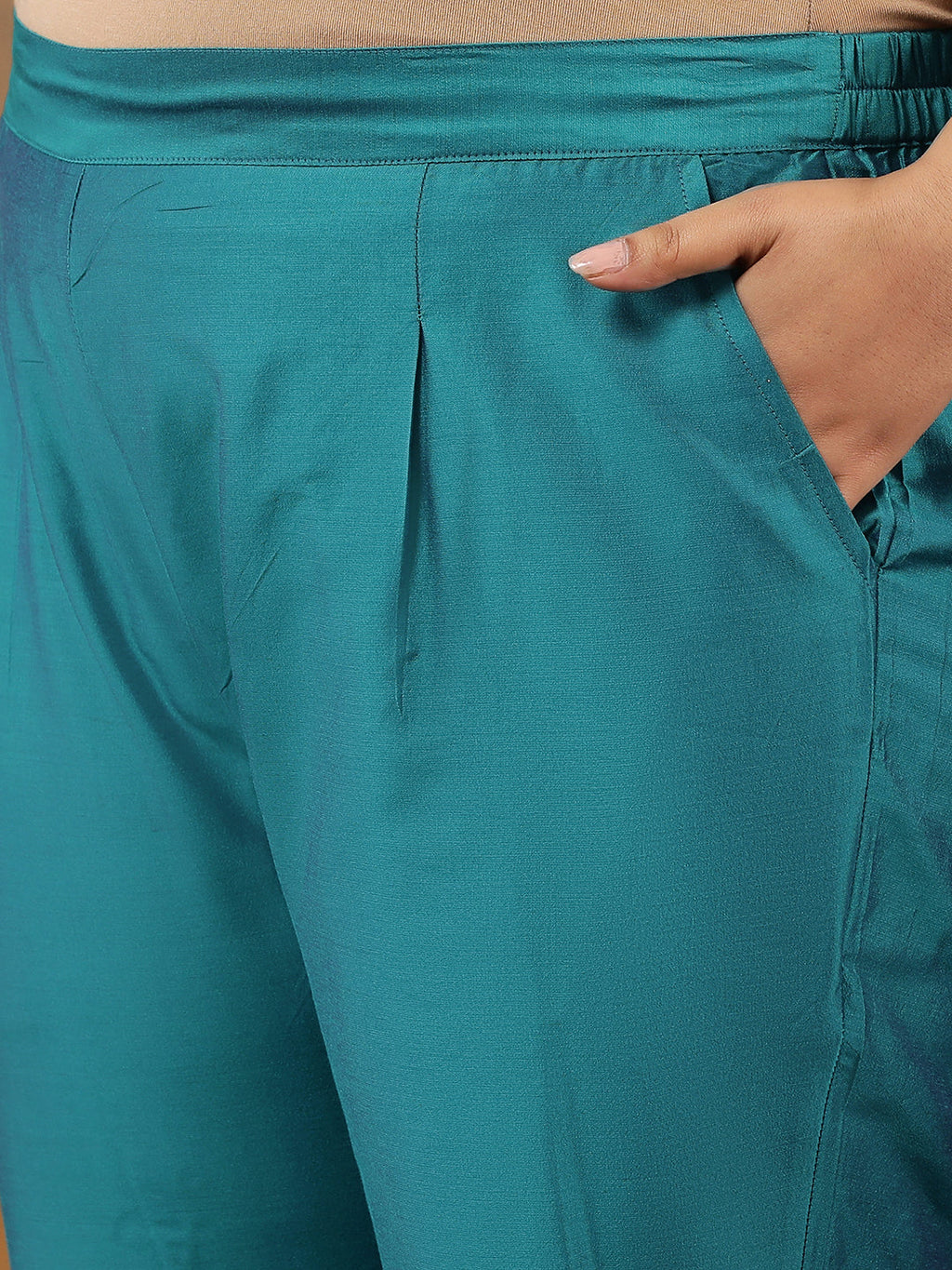 Plus Size  Floral Yoke Design Thread Work Straight Kurta With Trouser & Dupatta - ID