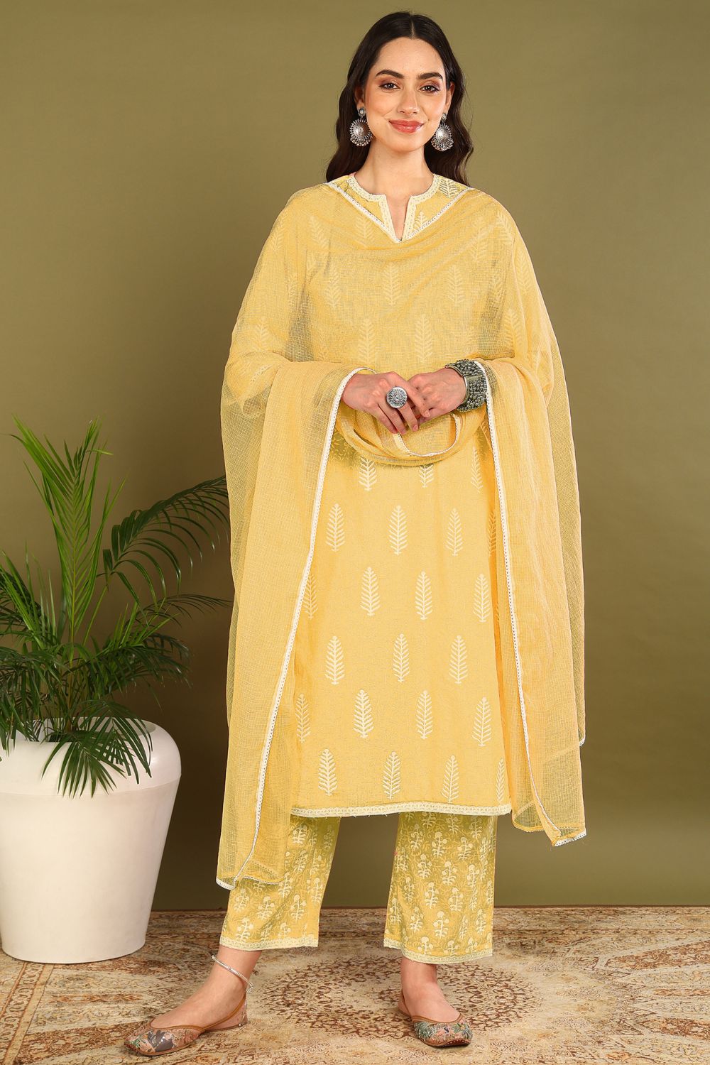 Yellow-White Khari Kurta (Set of 2)