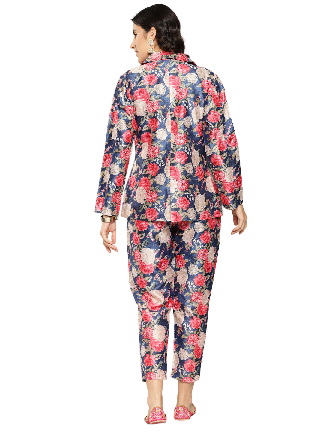 Ahalyaa Women Printed Coat with Trousers