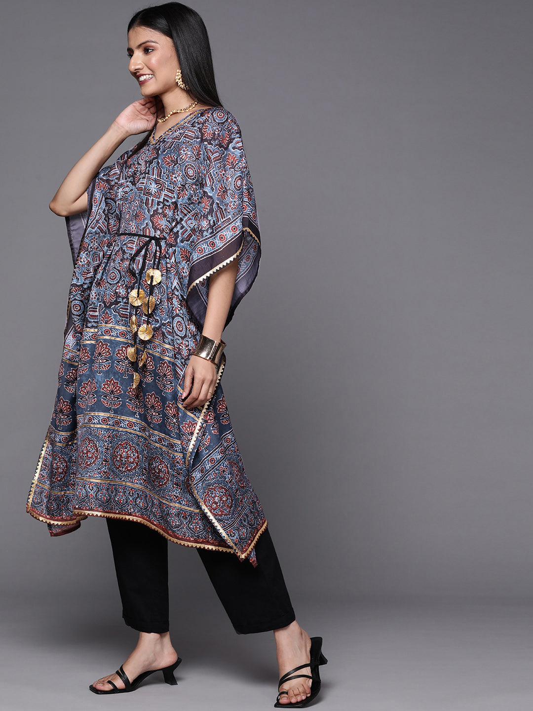 Navy Blue & Maroon Floral Print Kaftan Kurta