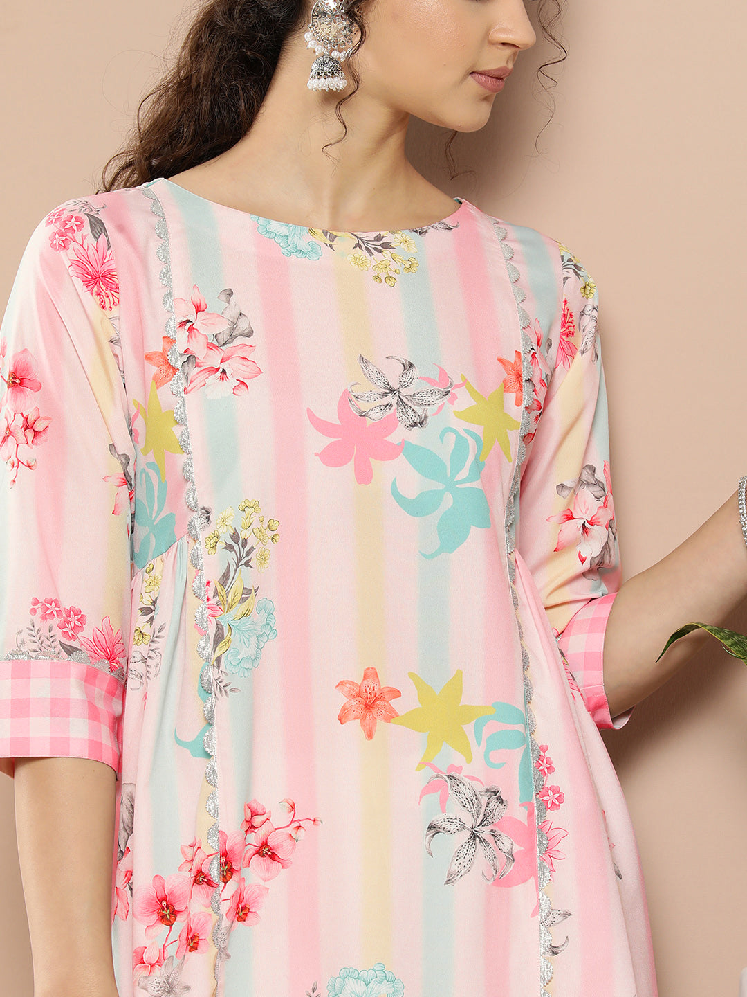 Pink & Green Printed Gotta Patti Floral Crepe Kurta