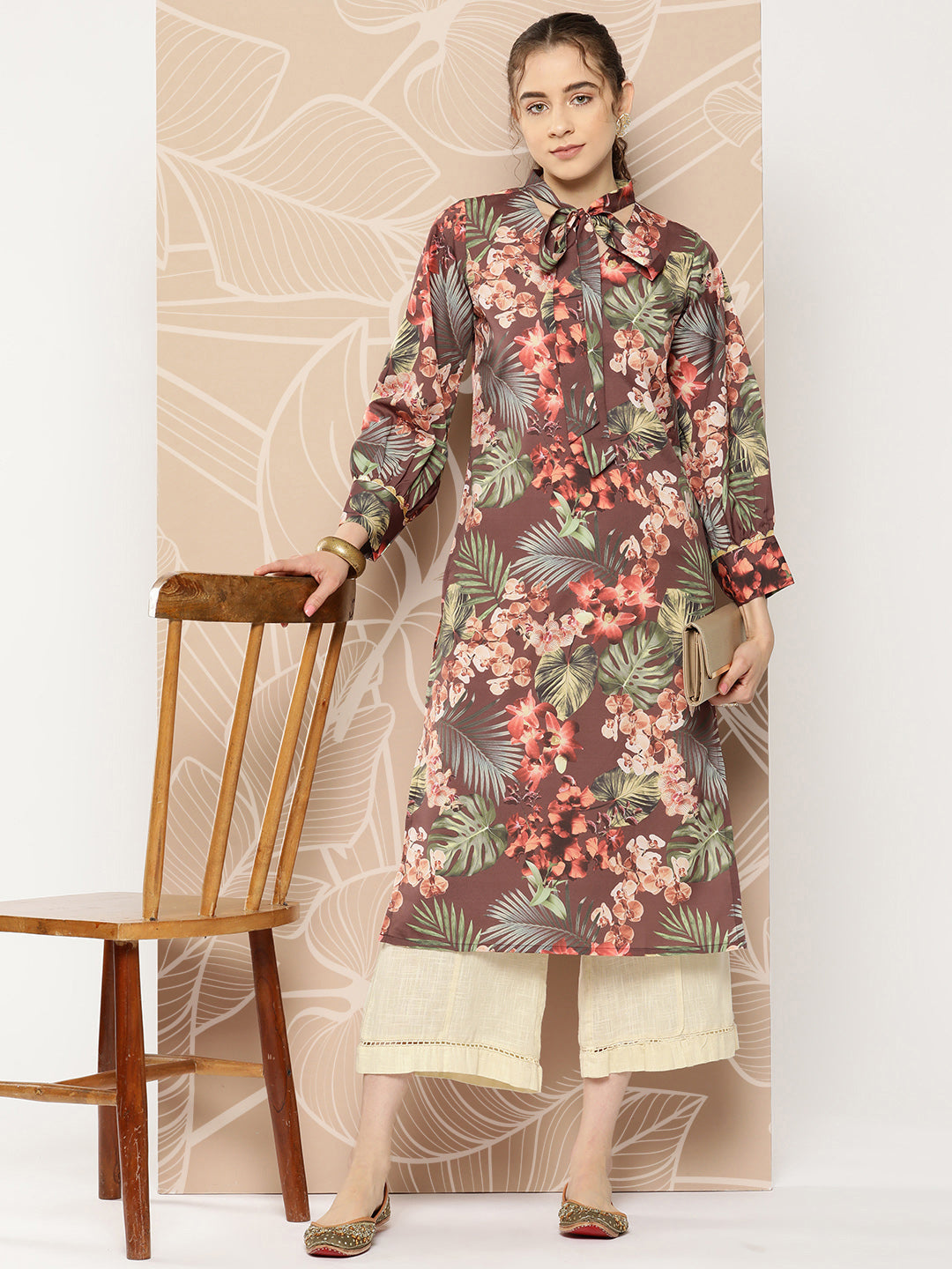 Ahalyaa Women Brown & Orange Floral Printed Crepe Kurta