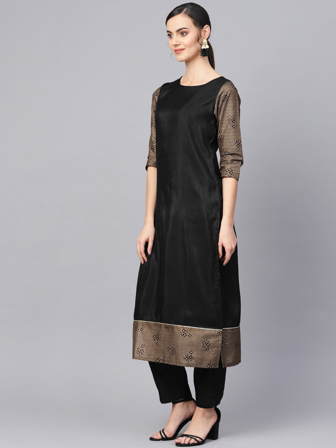 Black Solid Kurta with Trousers & Dupatta