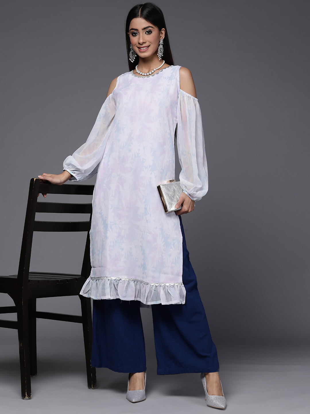 Ahalyaa Women Blue & White Floral Printed Cold-Shoulder Sleeves Gotta Patti Georgette Kurta