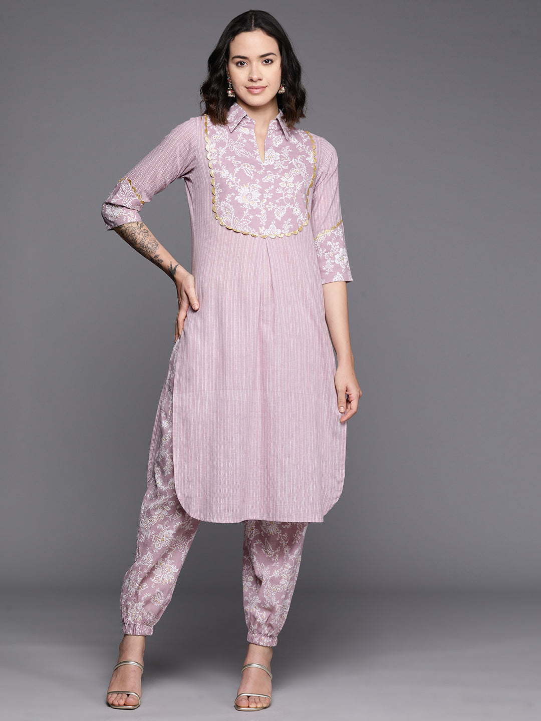 Ahalyaa Floral Printed Regular Gotta Patti Pure Cotton Kurta With Salwar