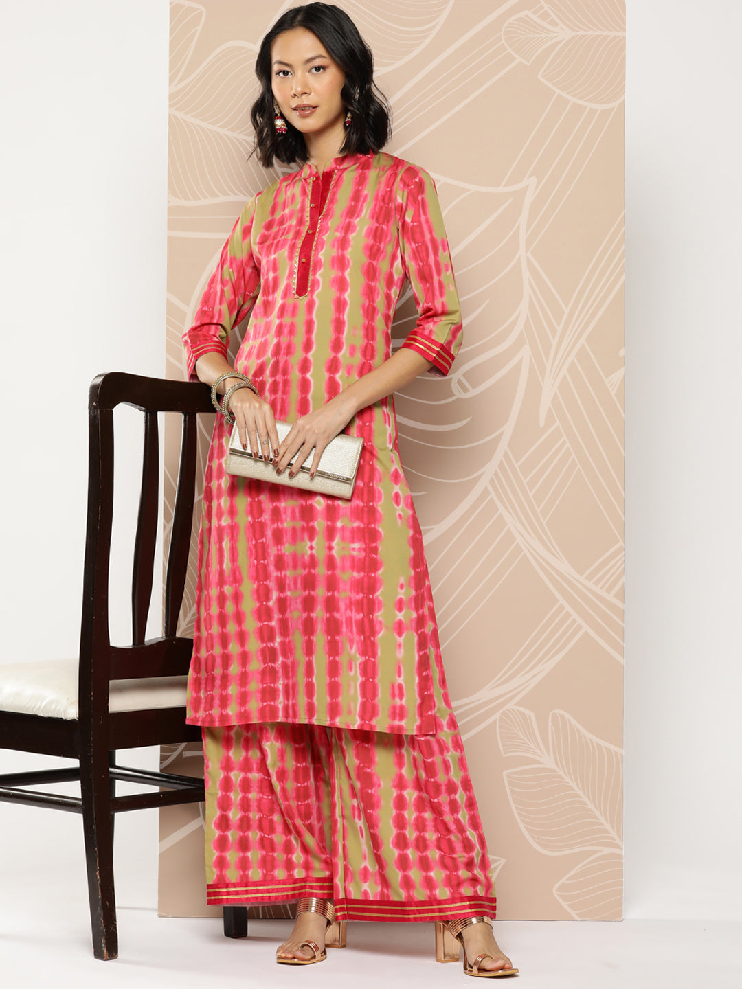 Ahalyaa Women Printed Regular Kurta with Palazzos