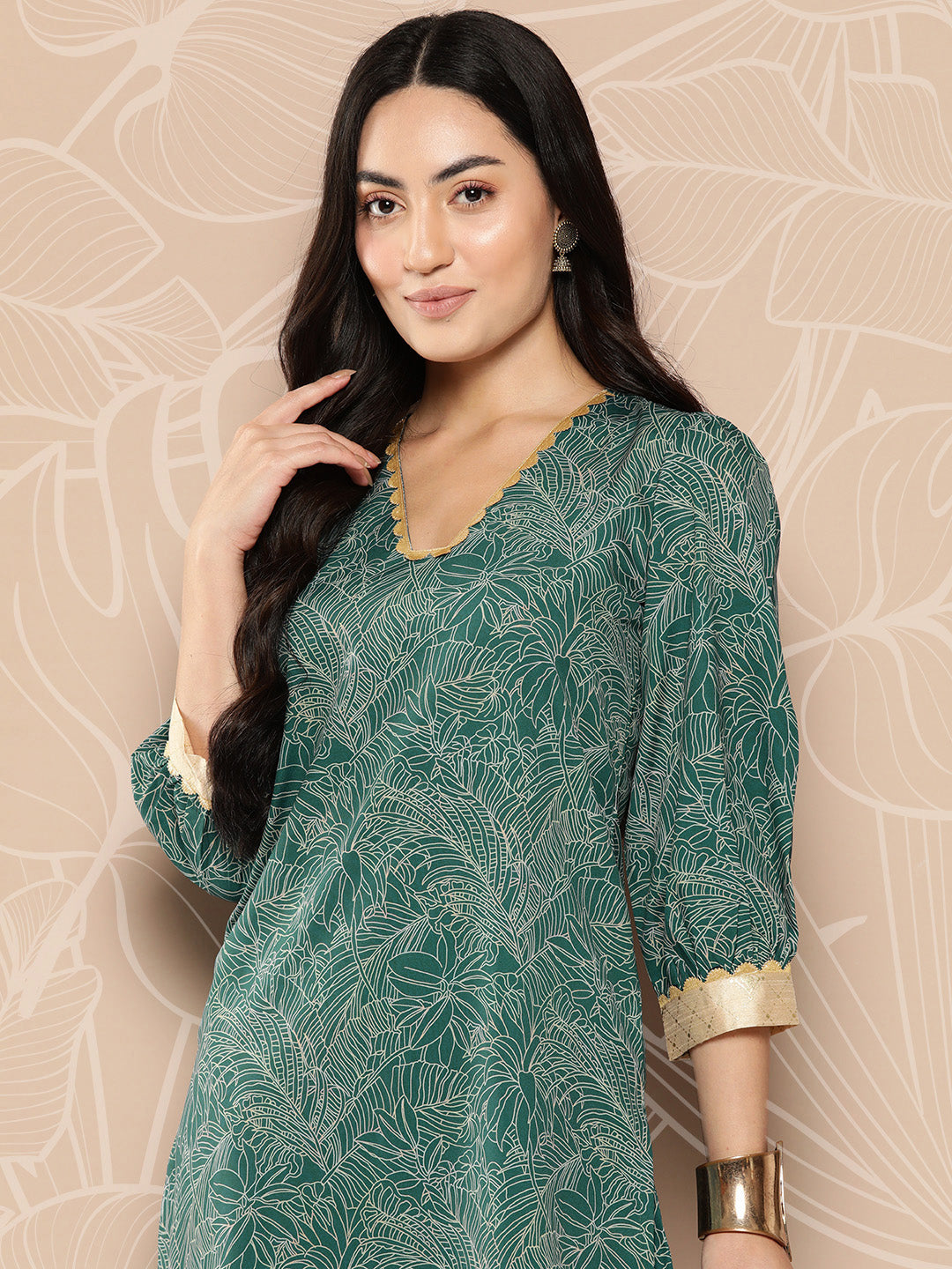 Ahalyaa Floral Printed Regular Gotta Patti Kurta with Palazzos