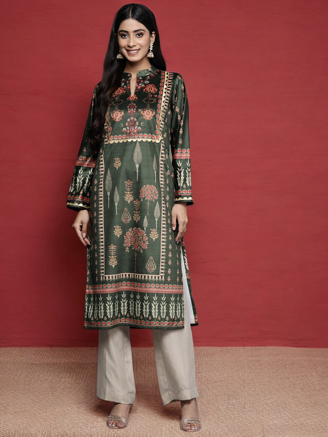 Green & Pink Printed Gotta Patti Velvet Kurta