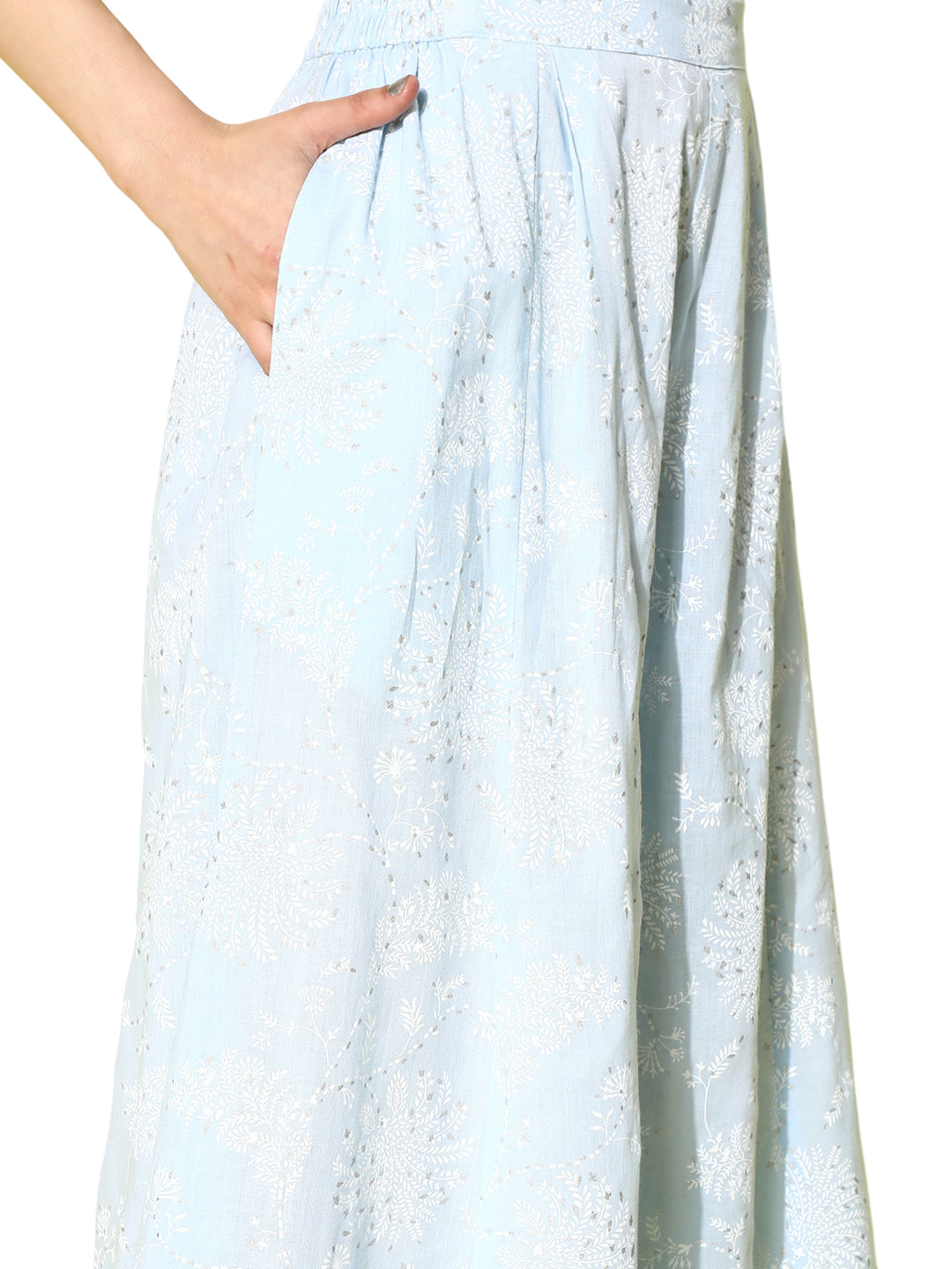 Ahalyaa Women Off White & Blue Floral Printed Flared Ethnic Palazzos