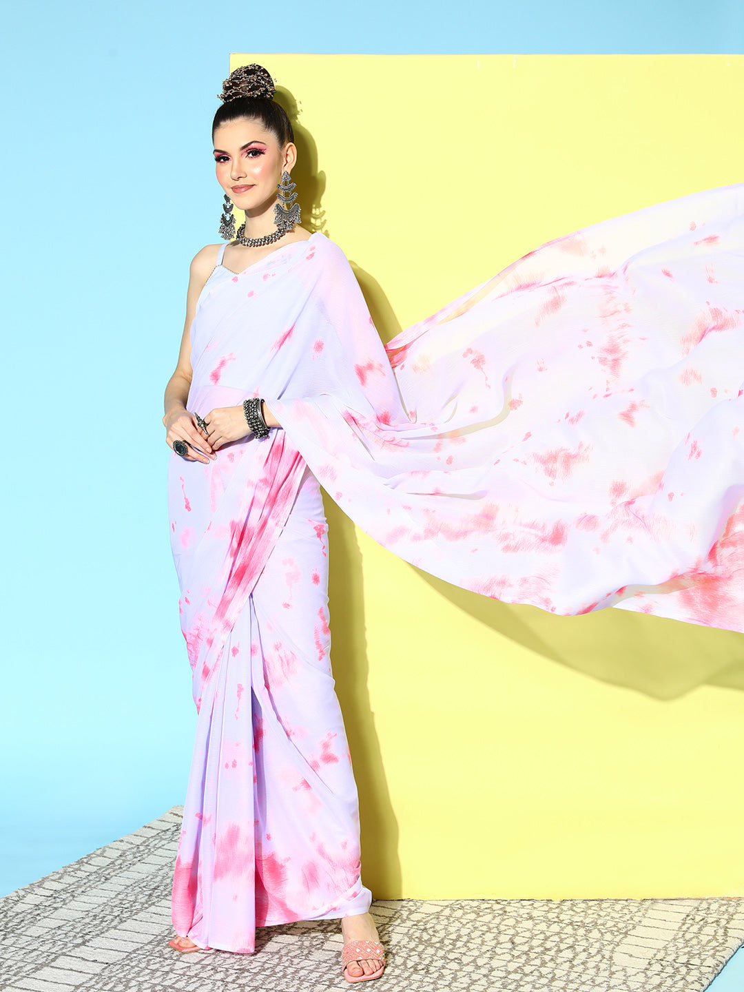 Light Blue & Pink Poly Chiffon Abstract Printed Saree