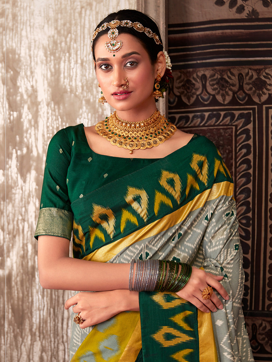 Tussar Silk Grey Printed Designer Saree With Blouse