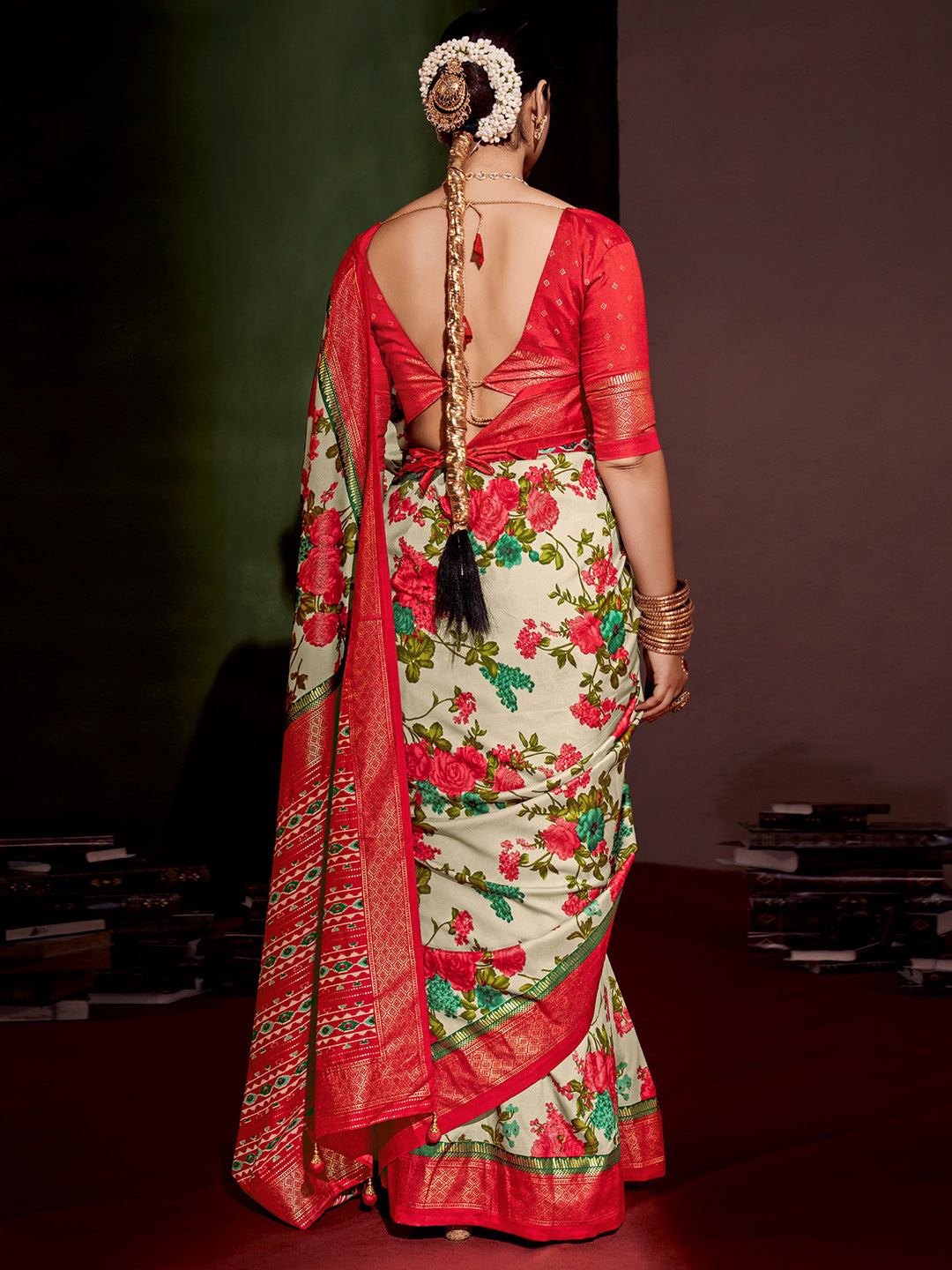 Tussar Silk Off White Printed Designer Saree With Blouse