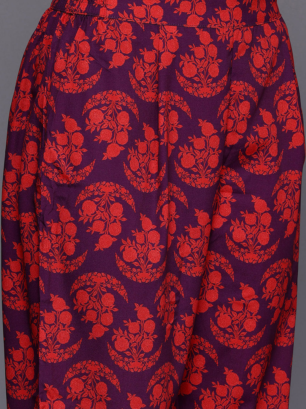 Women Floral Printed Regular Kurta with Trousers-AH