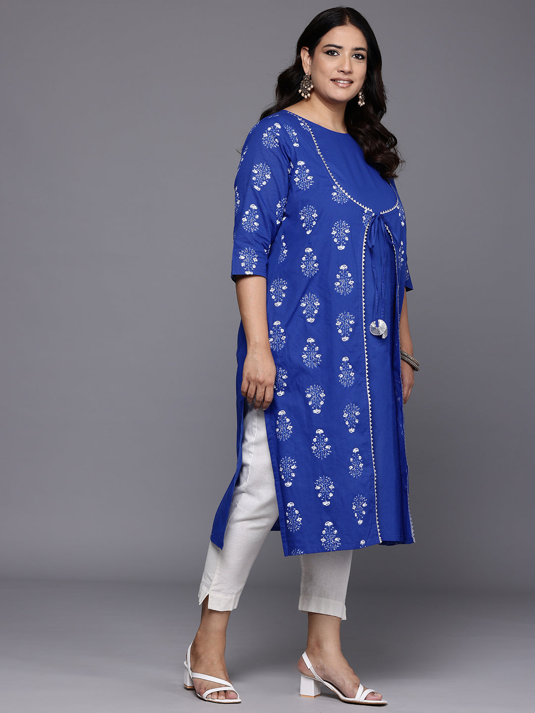 Plus Size Ethnic Motifs Printed Layered Gotta Patti Pure Cotton Kurta