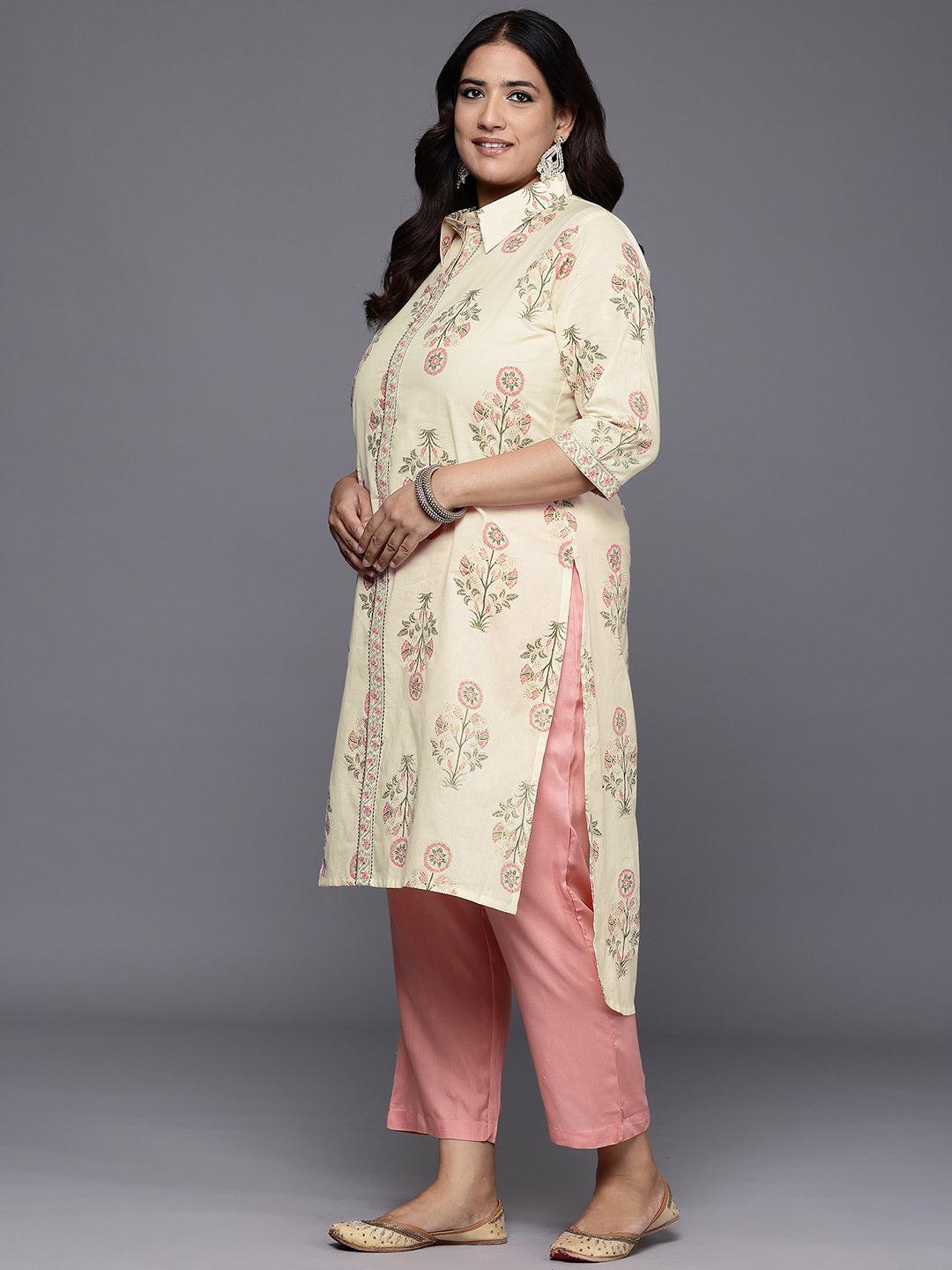 Plus Size Floral Printed Gotta Patti Pure Cotton Kurta