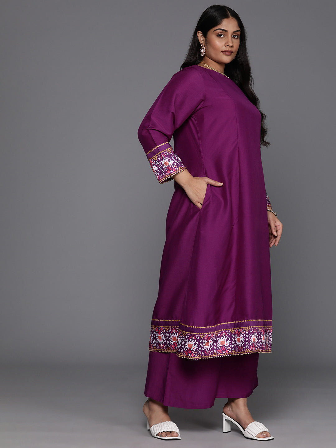 Plus Size Ethnic Motifs Printed Panelled Kurta with Palazzos & Dupatta