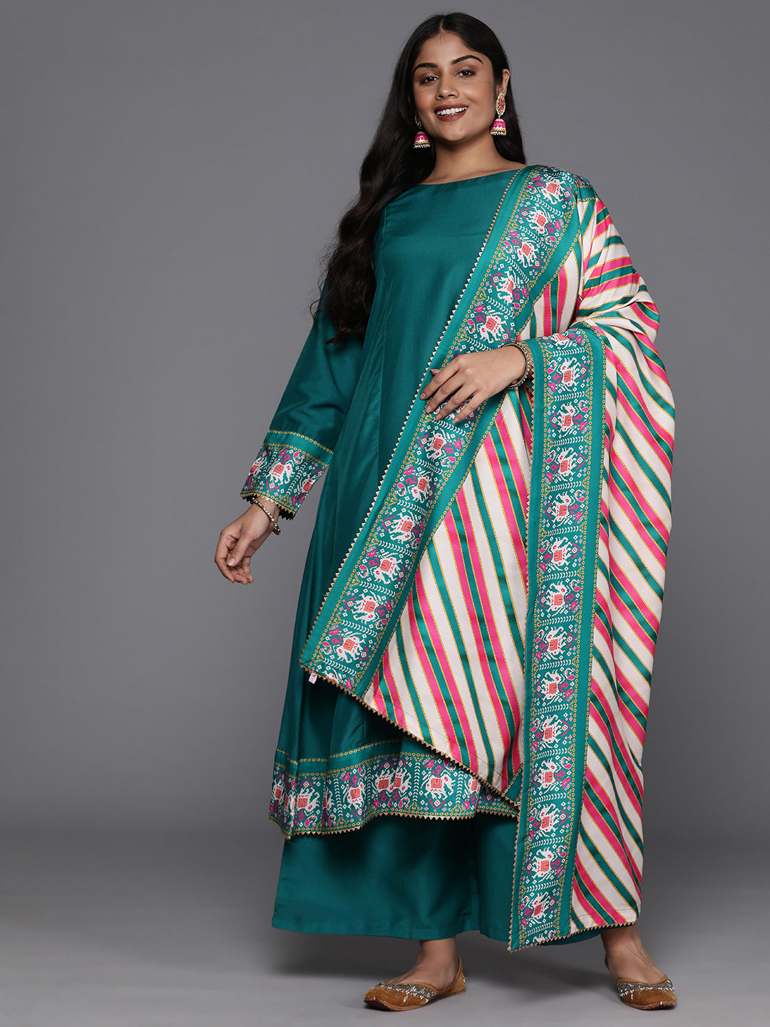 Plus Size Ethnic Motifs Printed Panelled Kurta with Palazzos & Dupatta