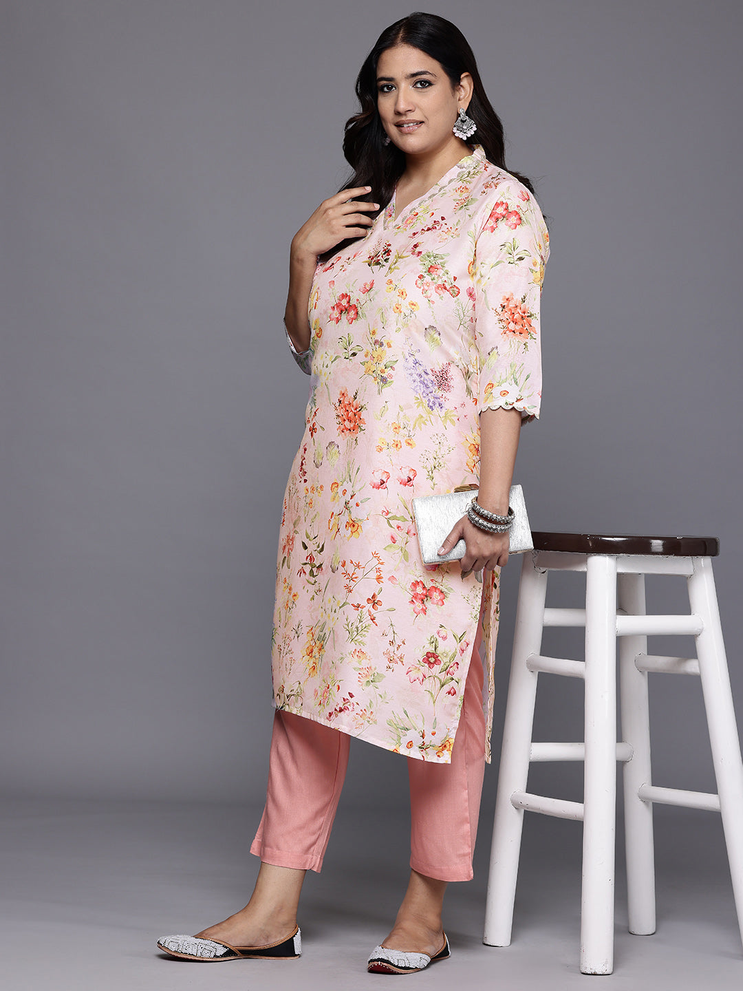 Plus Size Floral Printed Gotta Patti Floral Kurta