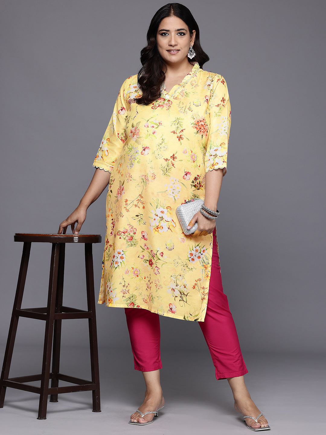 Plus Size Floral Printed Gotta Patti Kurta