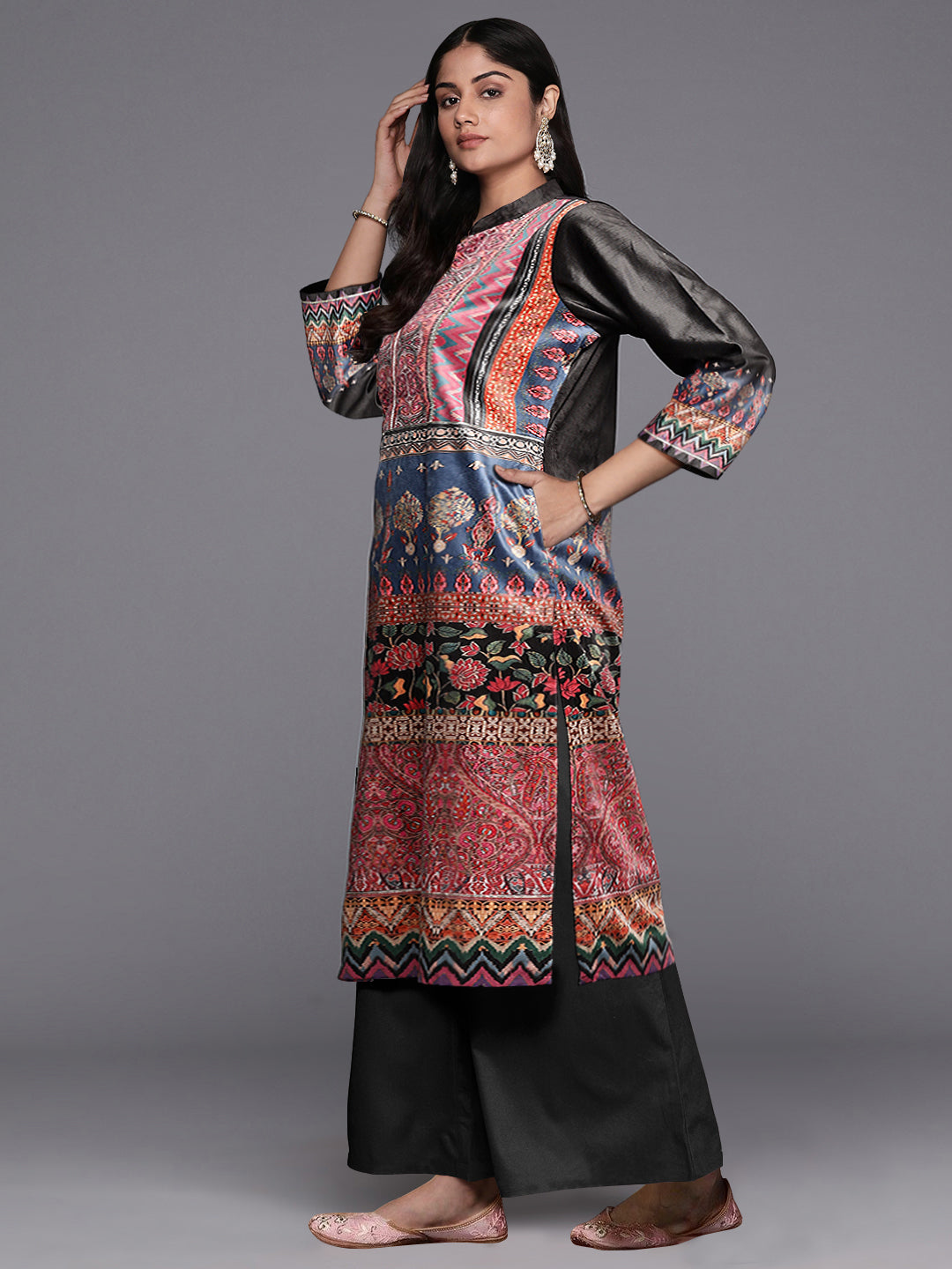 Ahalyaa Plus Size Digital Printed Velvet Kurta and Palazzo Set