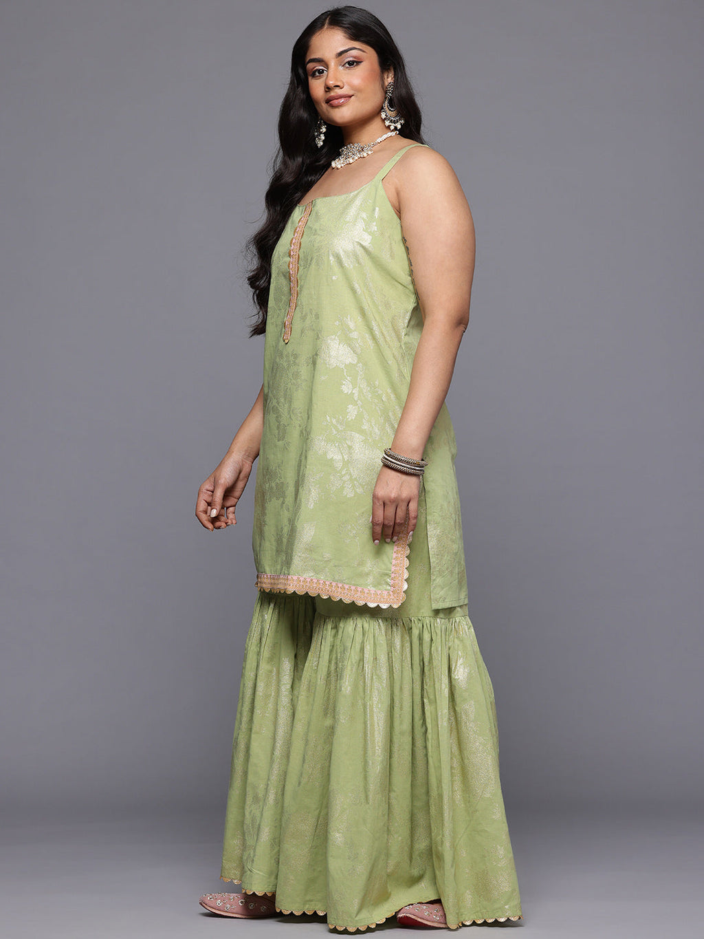 A PLUS BY AHALYAA Plus Size Floral Printed Gotta Patti Pure Cotton Kurta & Sharara Set-AH