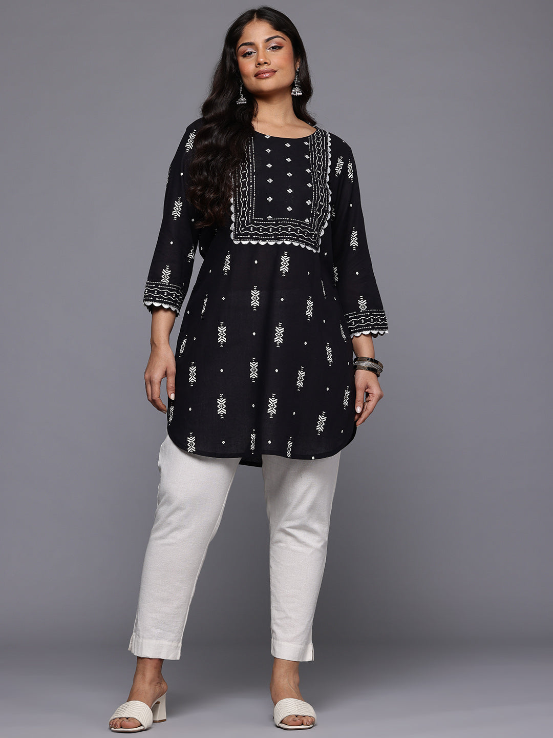 A PLUS BY AHALYAA Plus Size Geometric Printed Tunic-AH