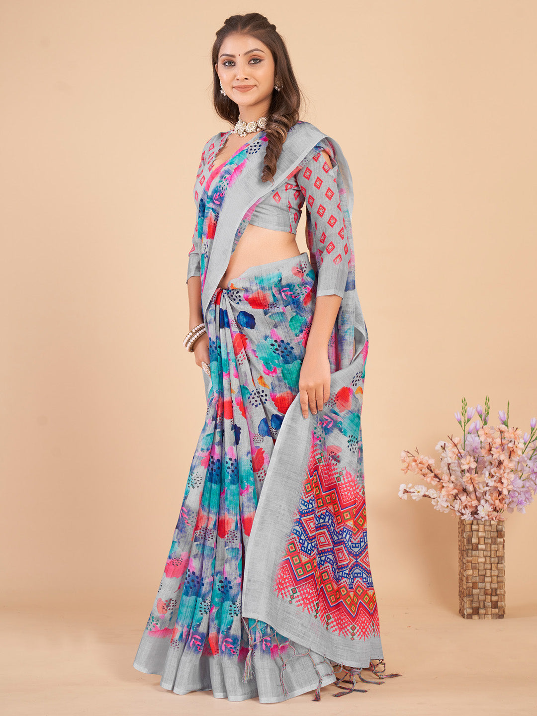 Linen Blend Grey Printed Designer Saree With Blouse