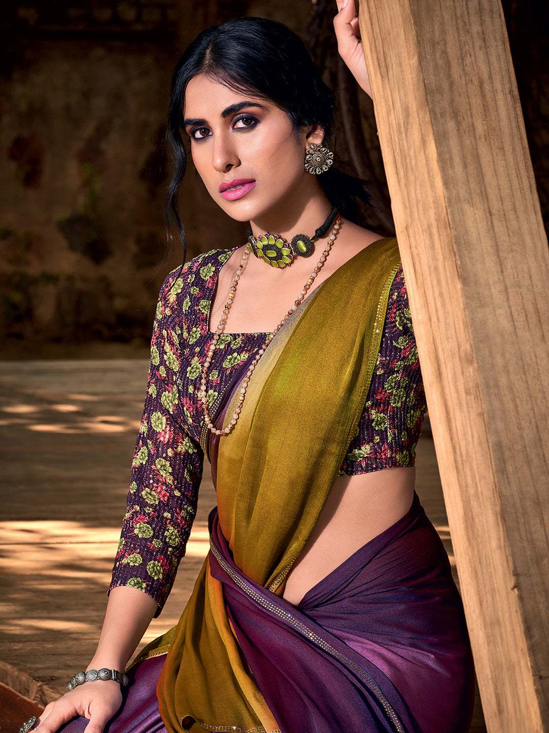 Chiffon Purple Embellished Celebrity Saree With Blouse