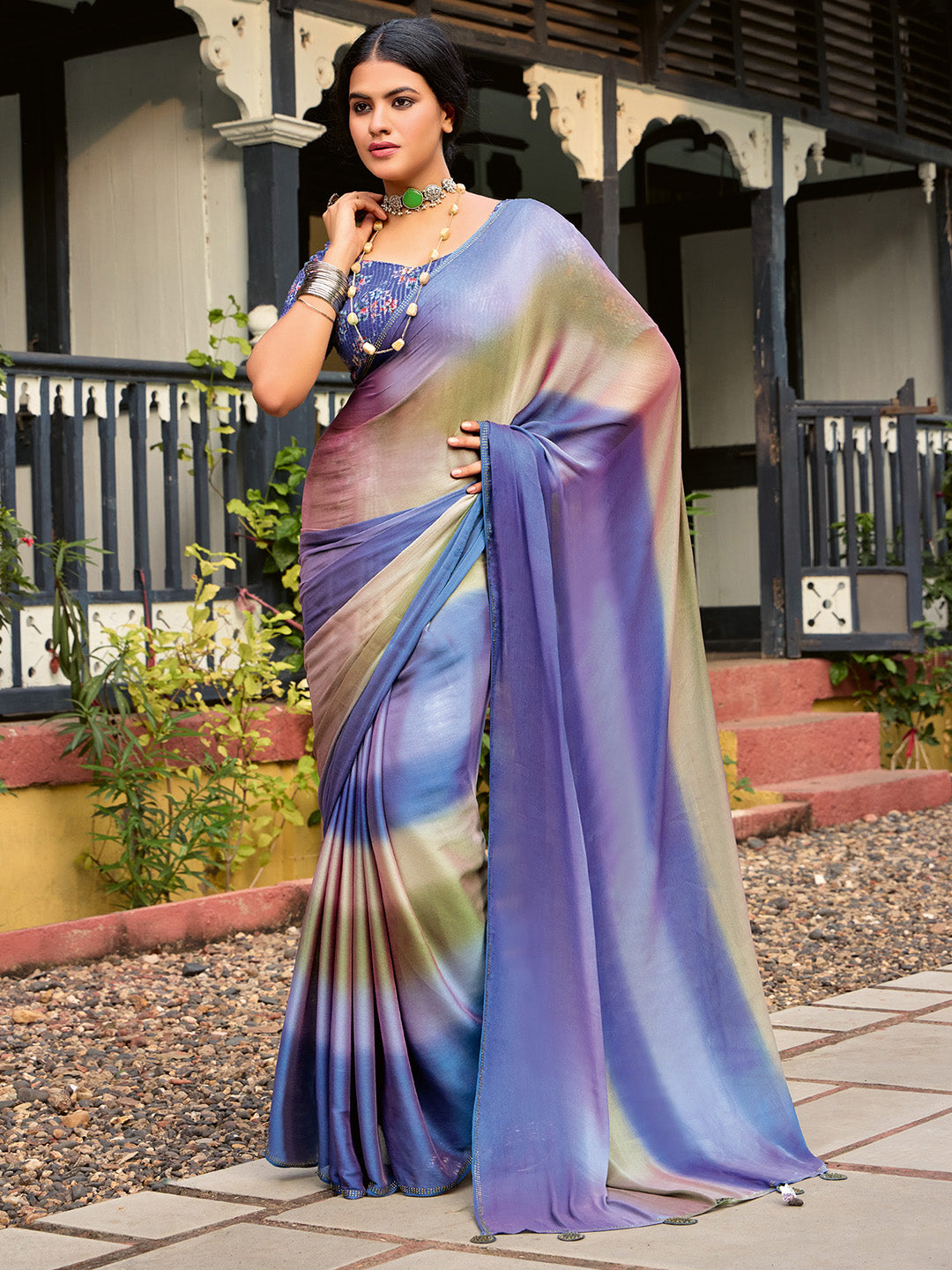 Chiffon Lavendar Embellished Celebrity Saree With Blouse