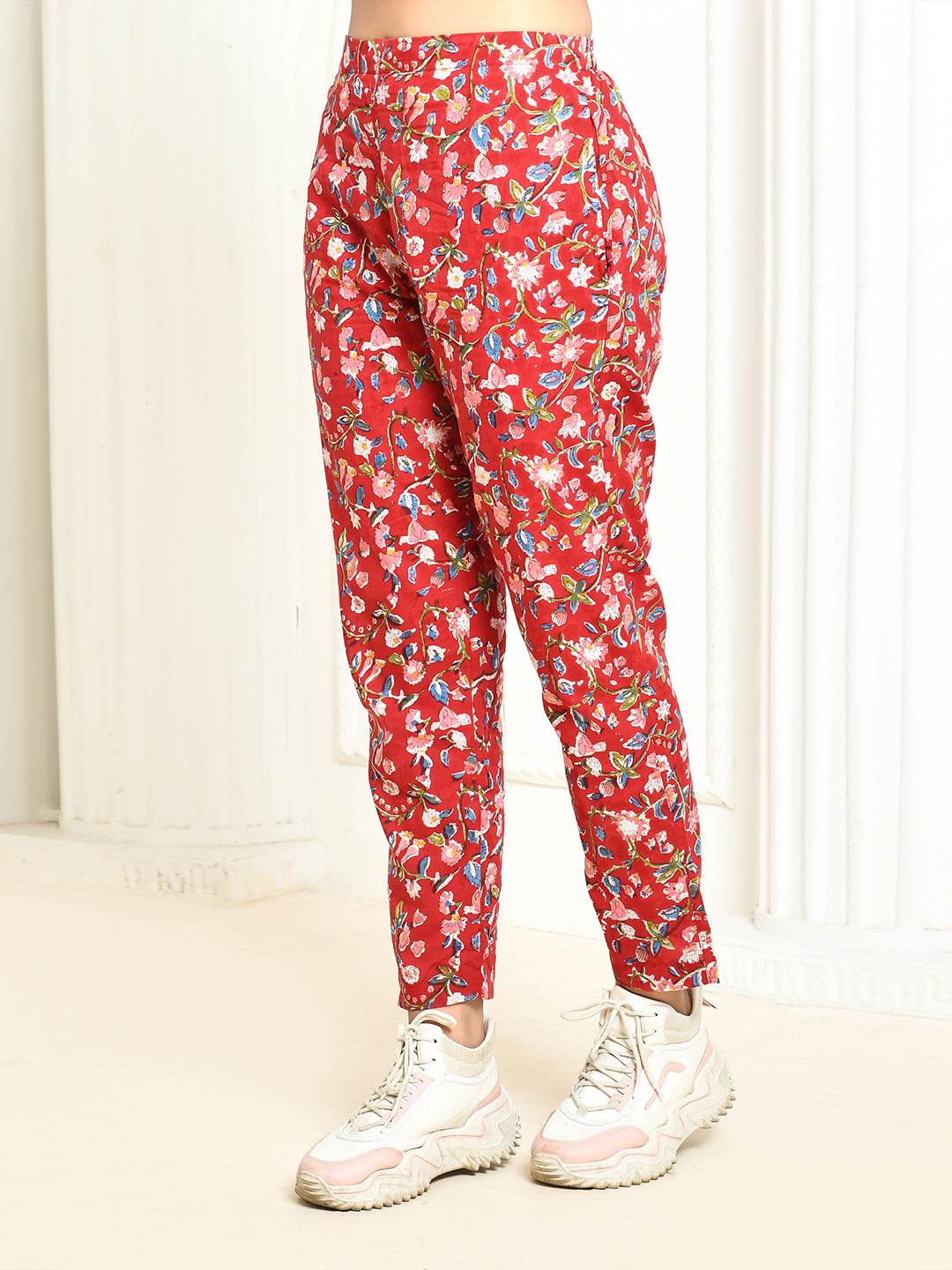 Aesica Handprinted Women's Cotton Pant