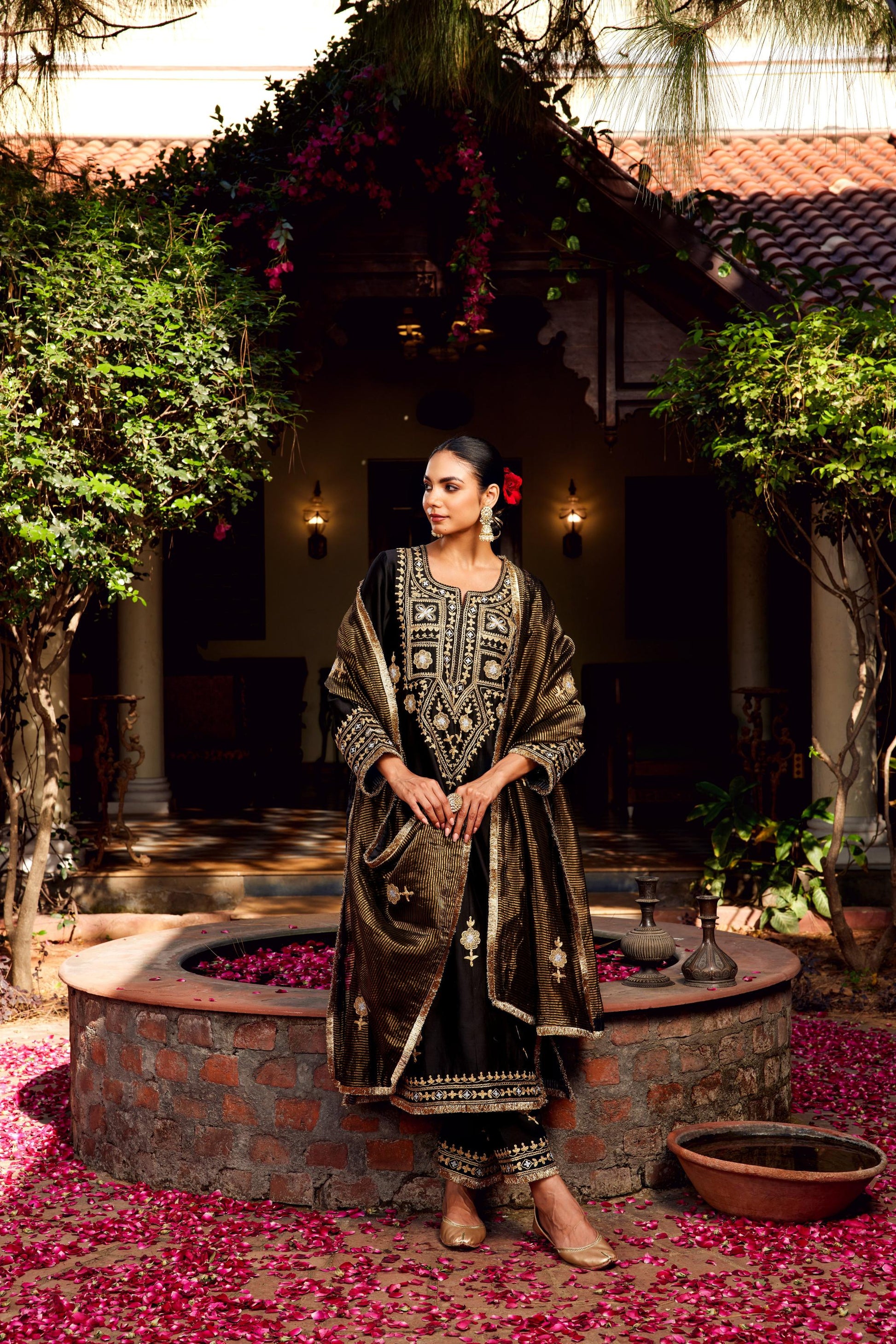 Black Inayat Kurta Set of 3