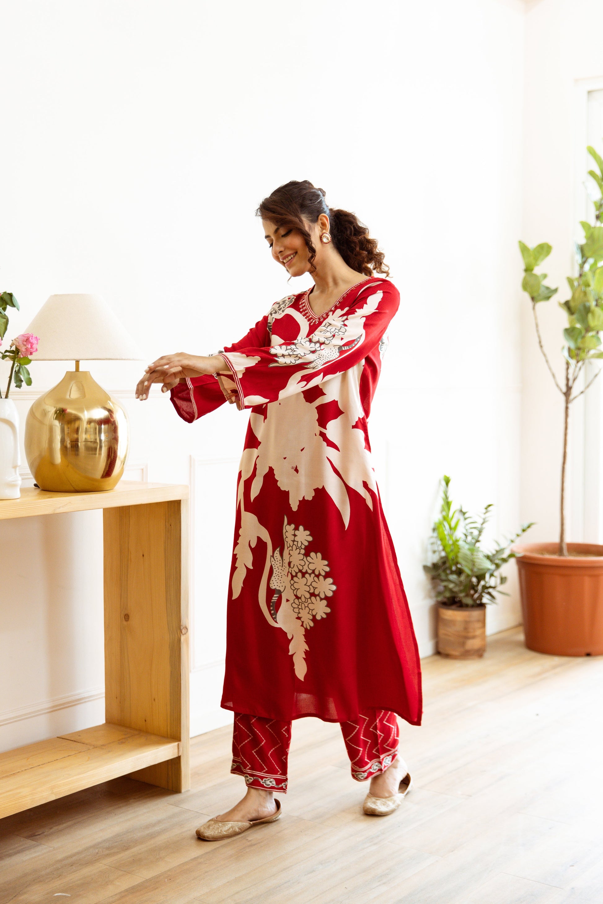 Sargun Vermillion Kurta Pant Set- AL