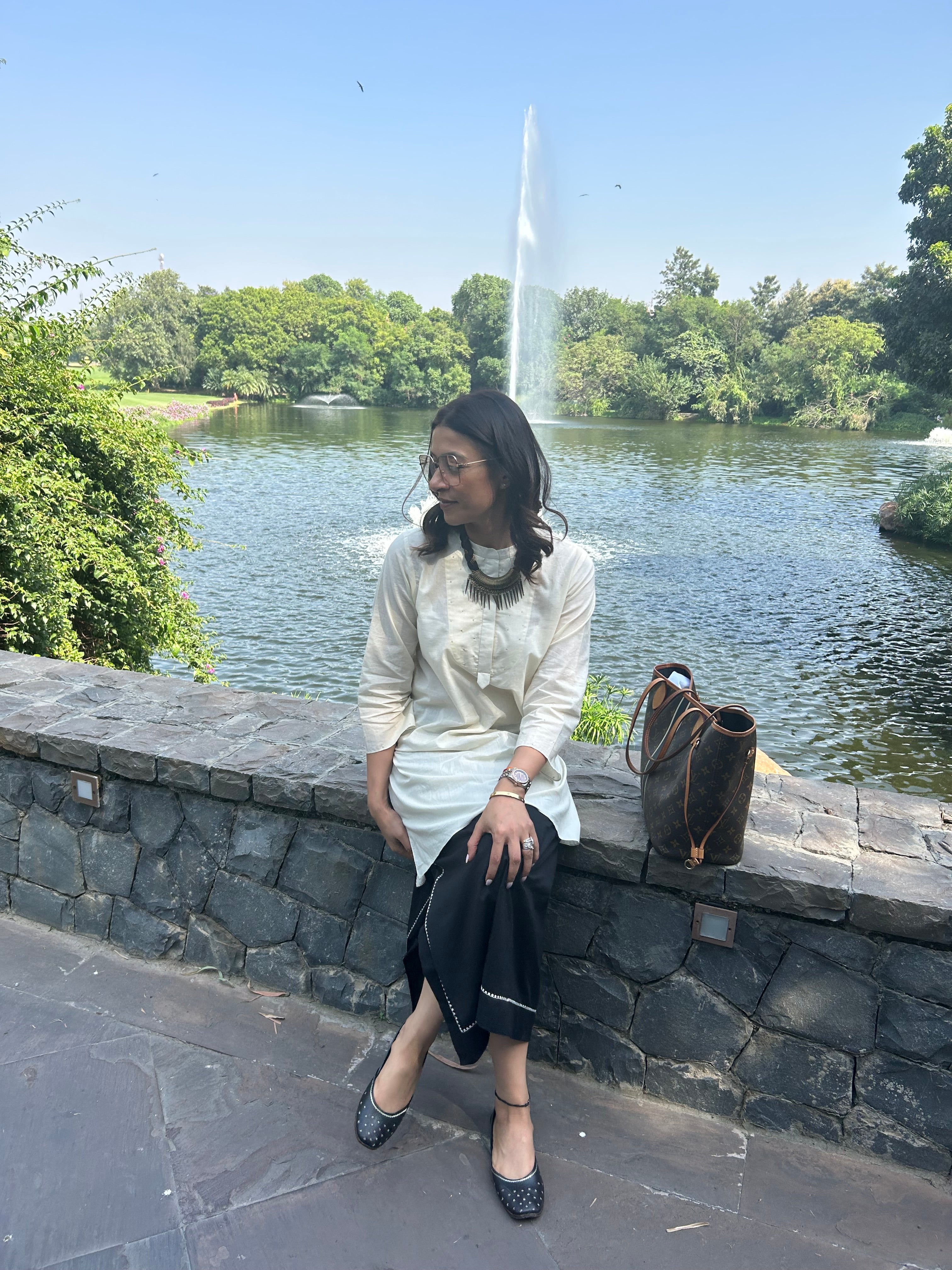 70s Allure Kurta & Skirt Set